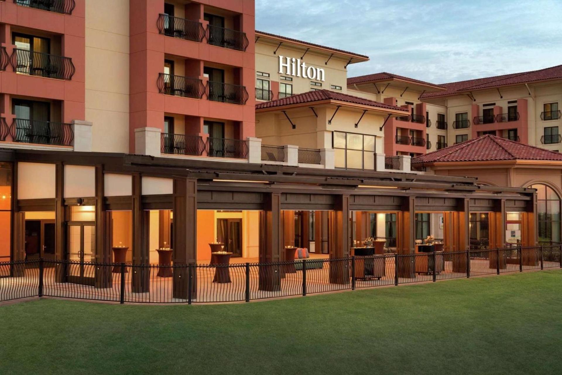 Hilton Dallas/Rockwall Lakefront Hotel photo 3