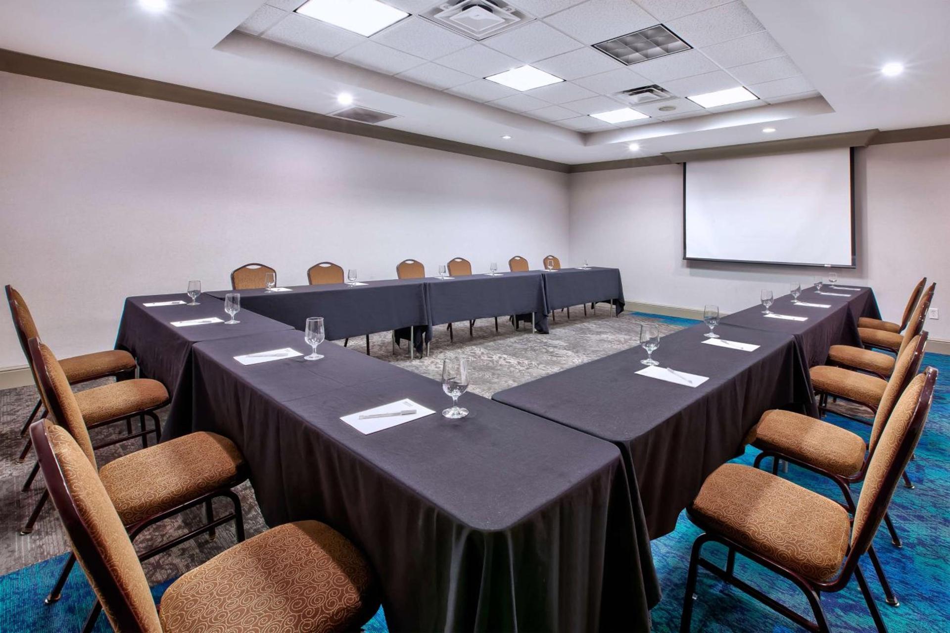 Hilton Garden Inn Dayton/ Beavercreek photo 38