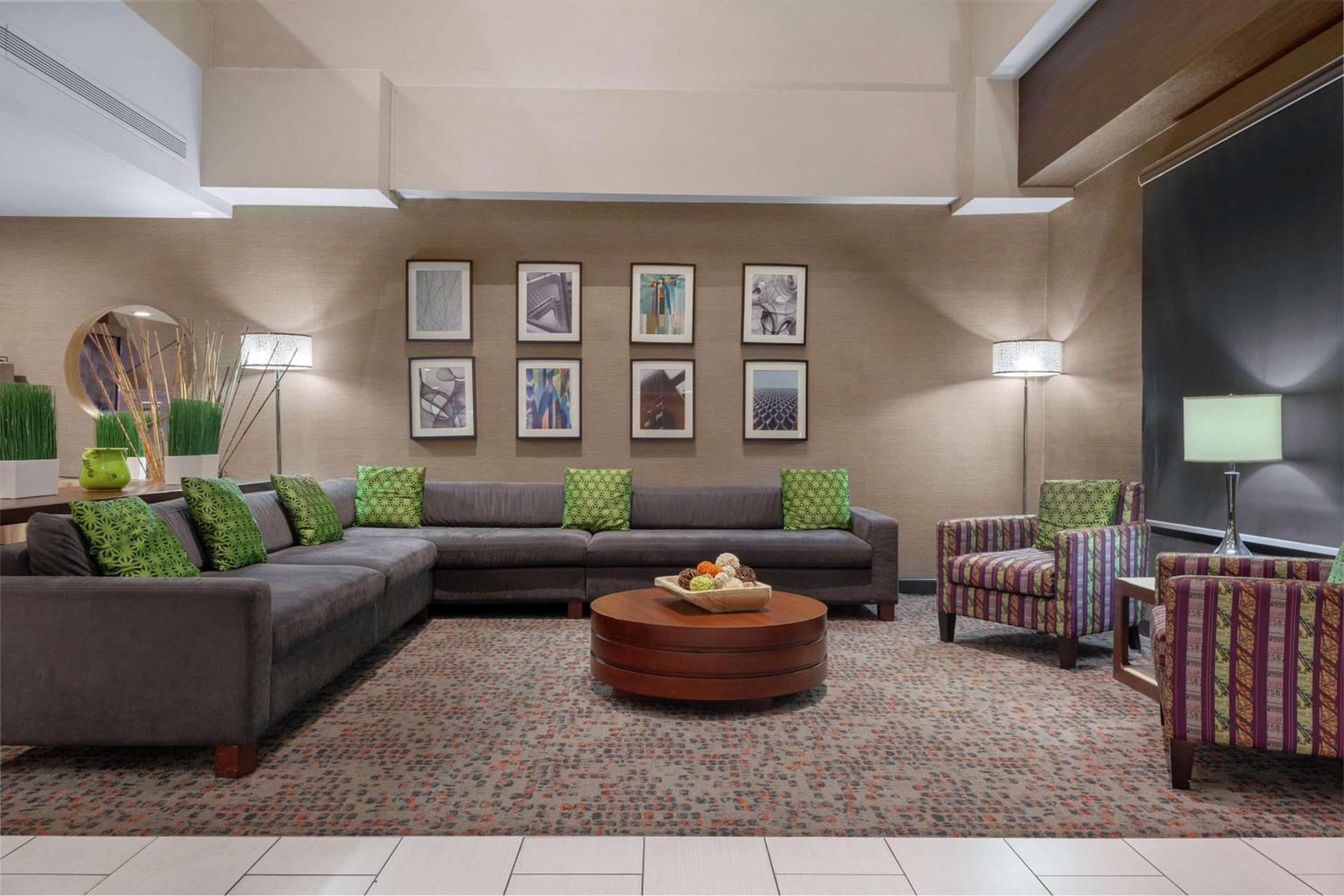 Best Western Plus Miamisburg-Dayton Suites, Banquets & Hotel photo 5