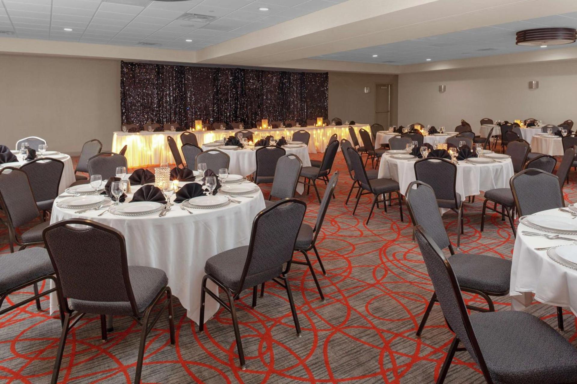 Best Western Plus Miamisburg-Dayton Suites, Banquets & Hotel photo 26