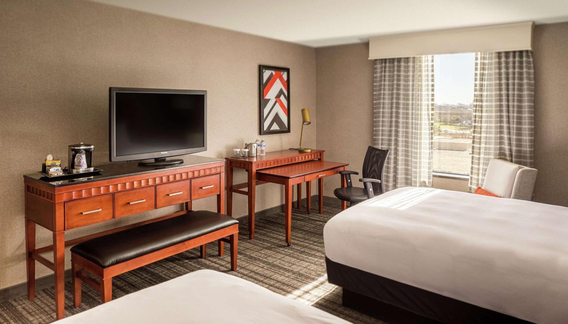 DoubleTree by Hilton Dallas Near the Galleria photo 15
