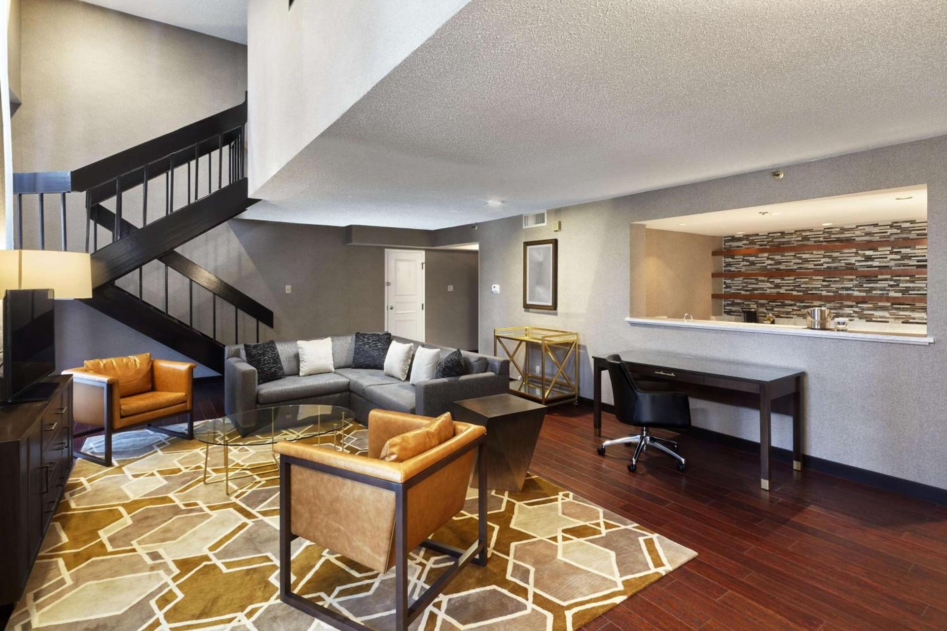 DoubleTree by Hilton Dallas Near the Galleria photo 20
