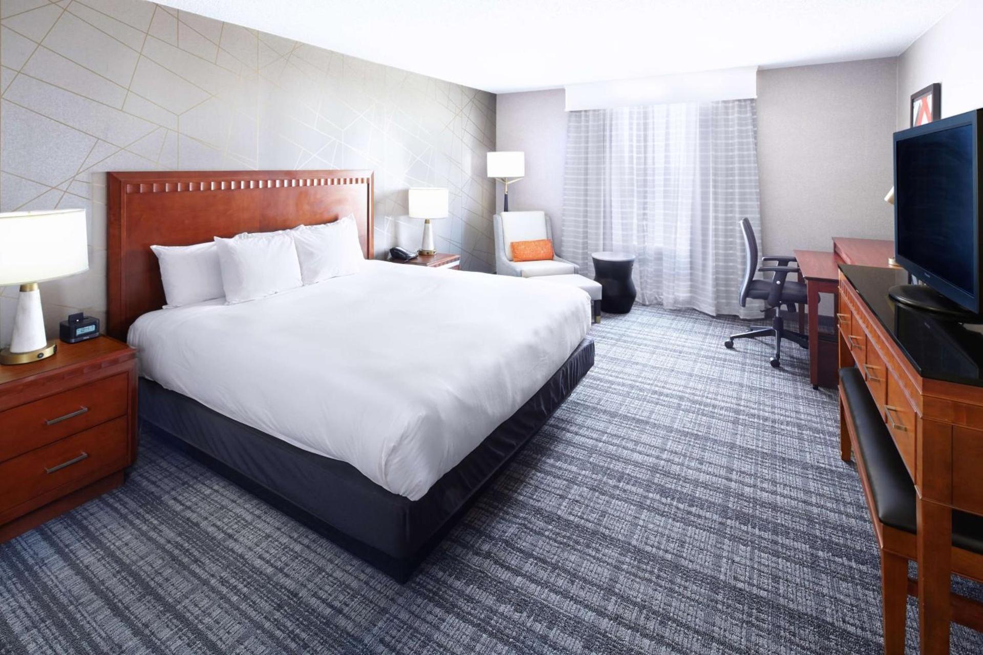 DoubleTree by Hilton Dallas Near the Galleria photo 22