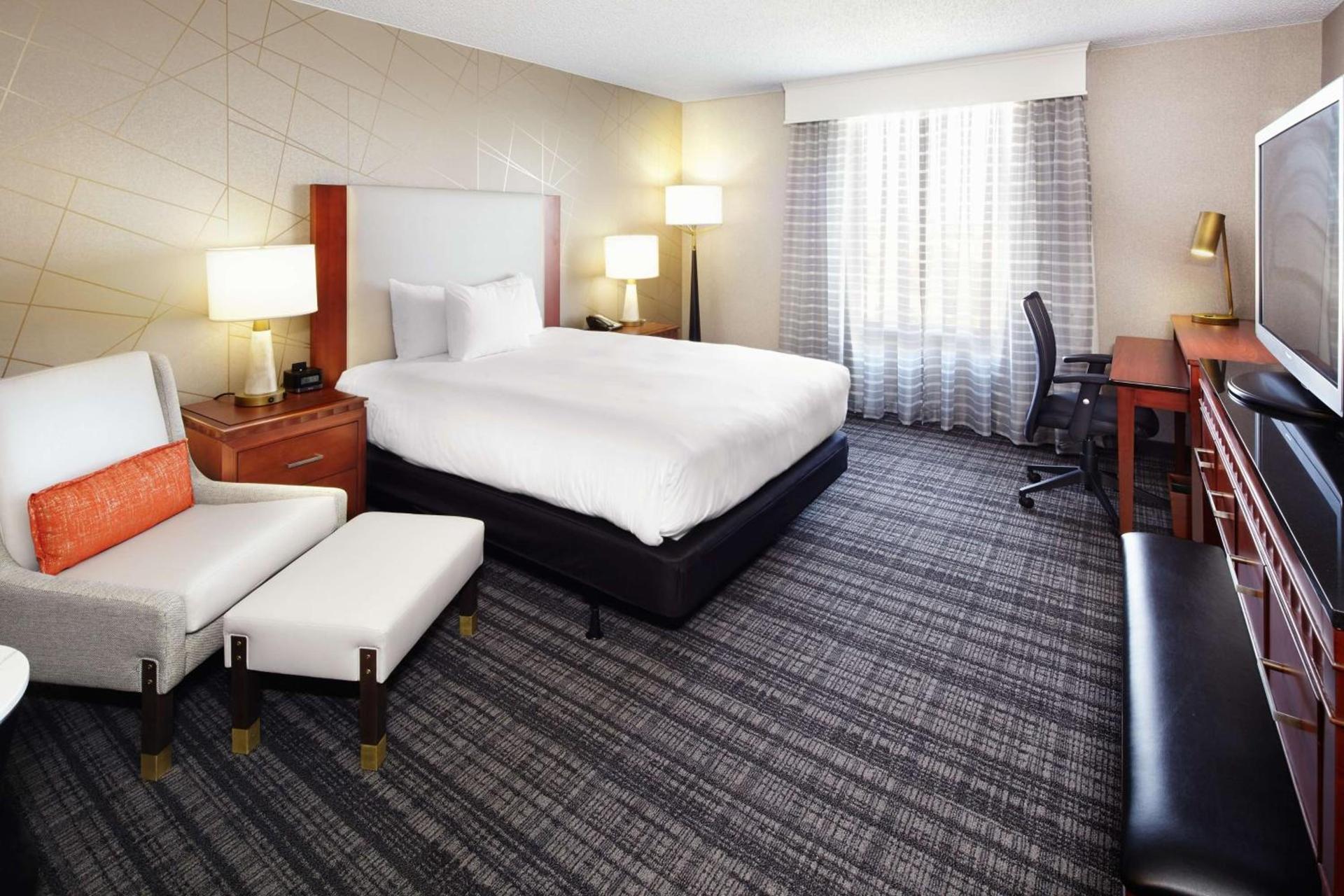 DoubleTree by Hilton Dallas Near the Galleria photo 27