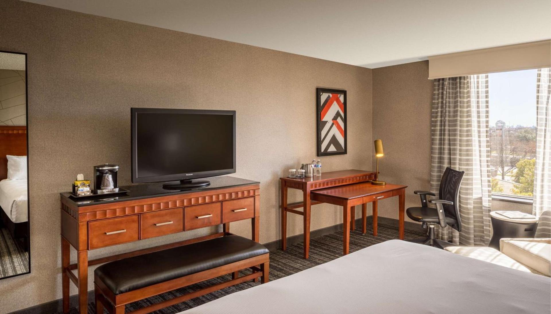DoubleTree by Hilton Dallas Near the Galleria photo 37