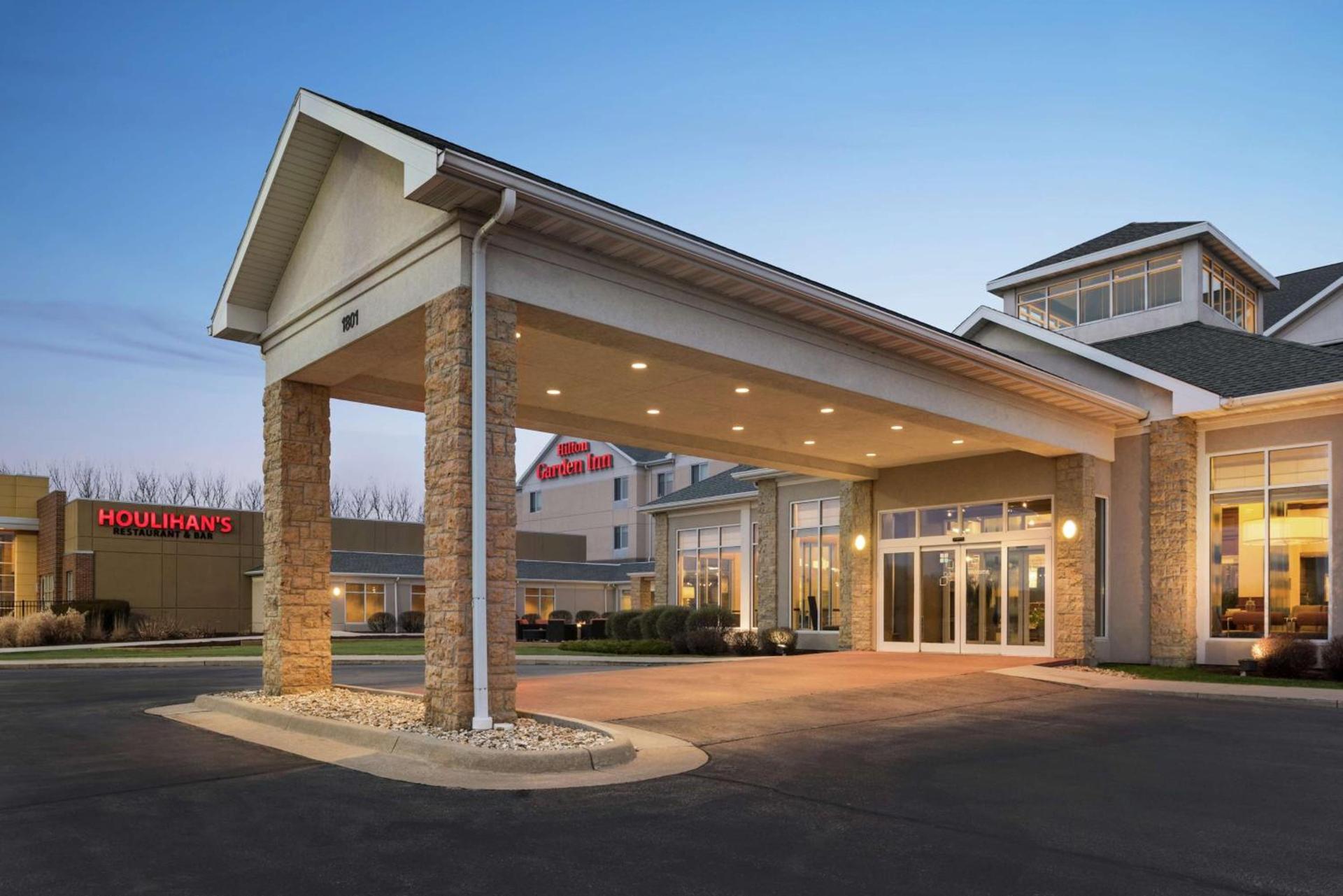 Hilton Garden Inn Dubuque Downtown photo 3
