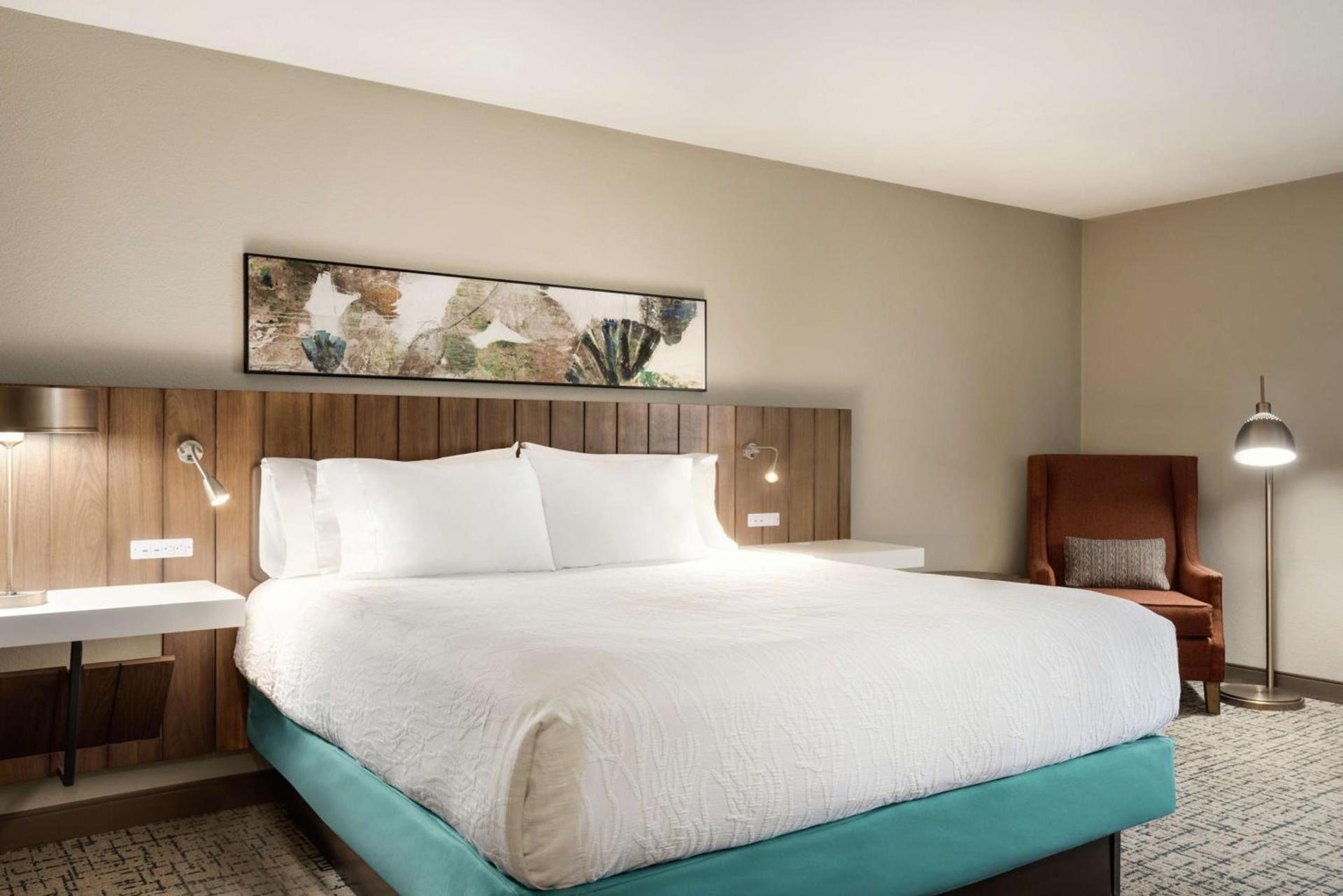 Hilton Garden Inn Dubuque Downtown photo 23