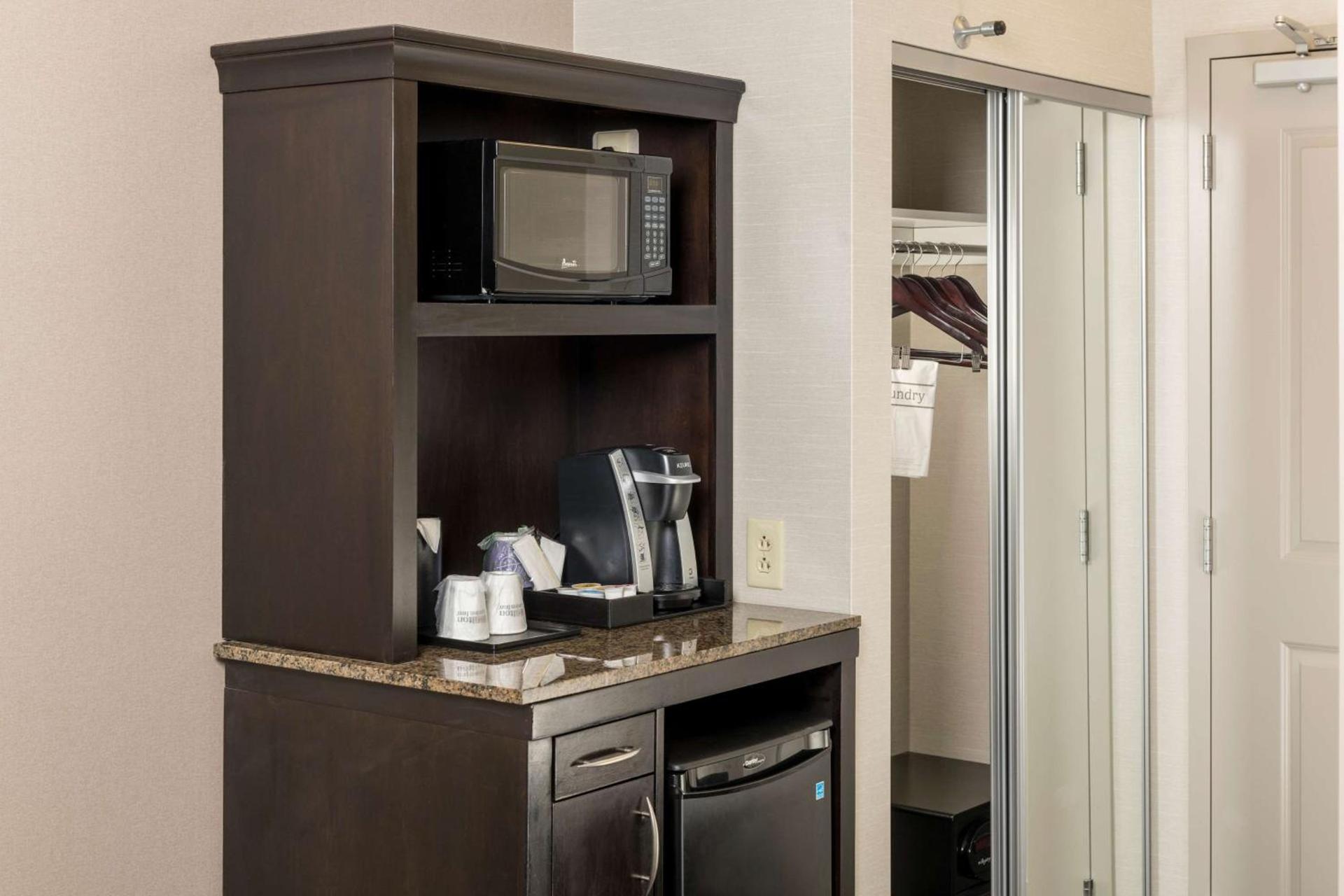 Hilton Garden Inn Silver Spring White Oak photo 36