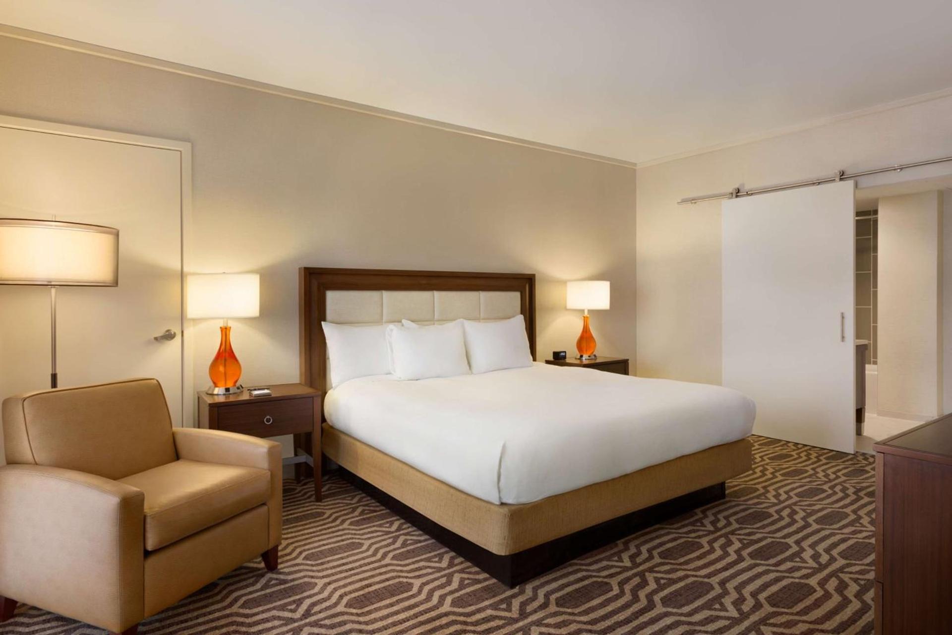 Hilton Boston Dedham photo 26