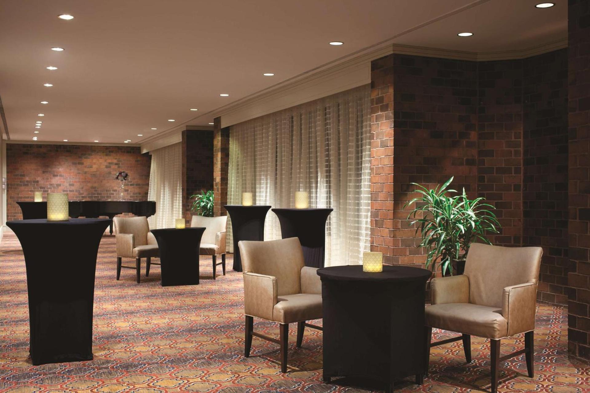 Hilton Boston Dedham photo 32