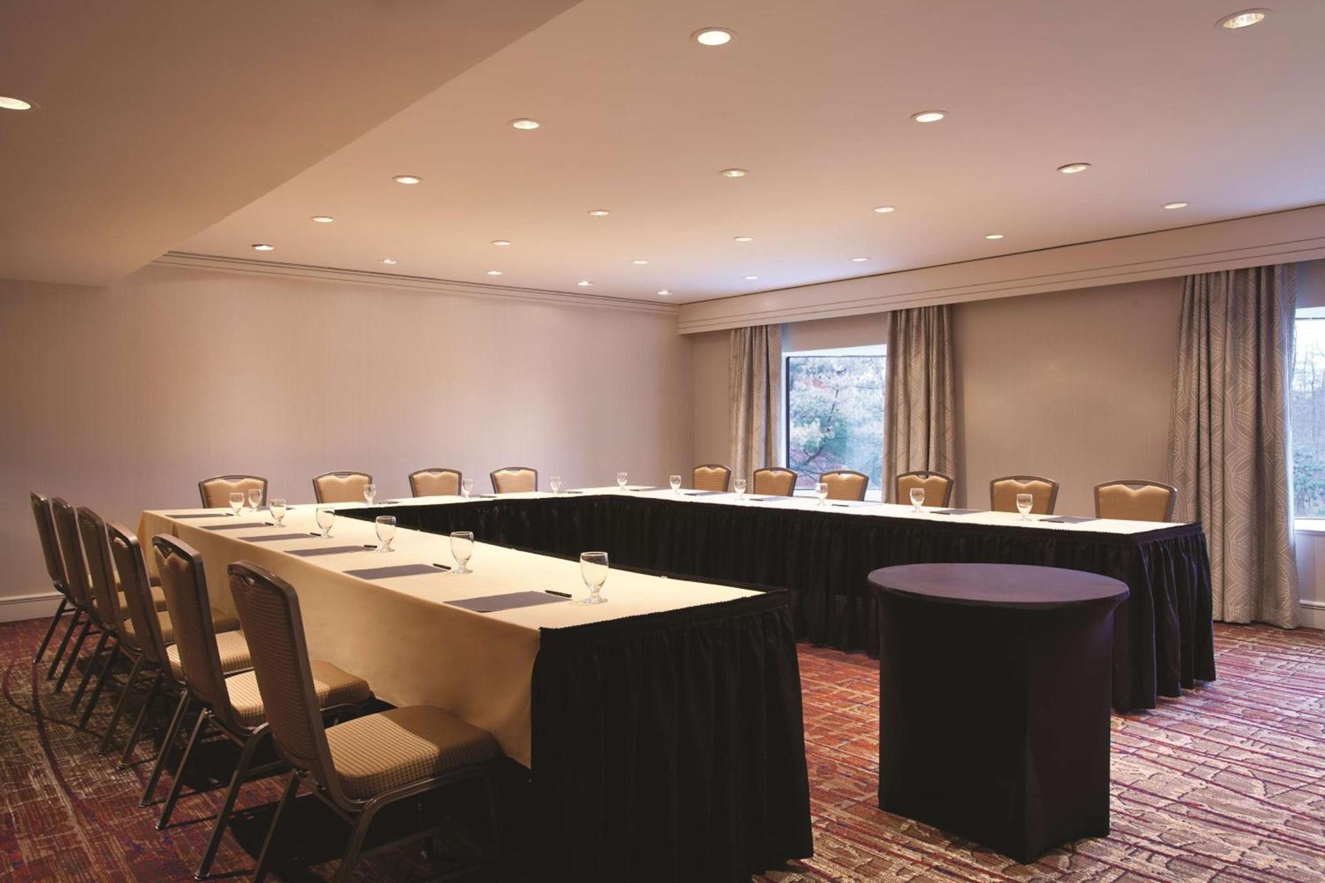 Hilton Boston Dedham photo 35