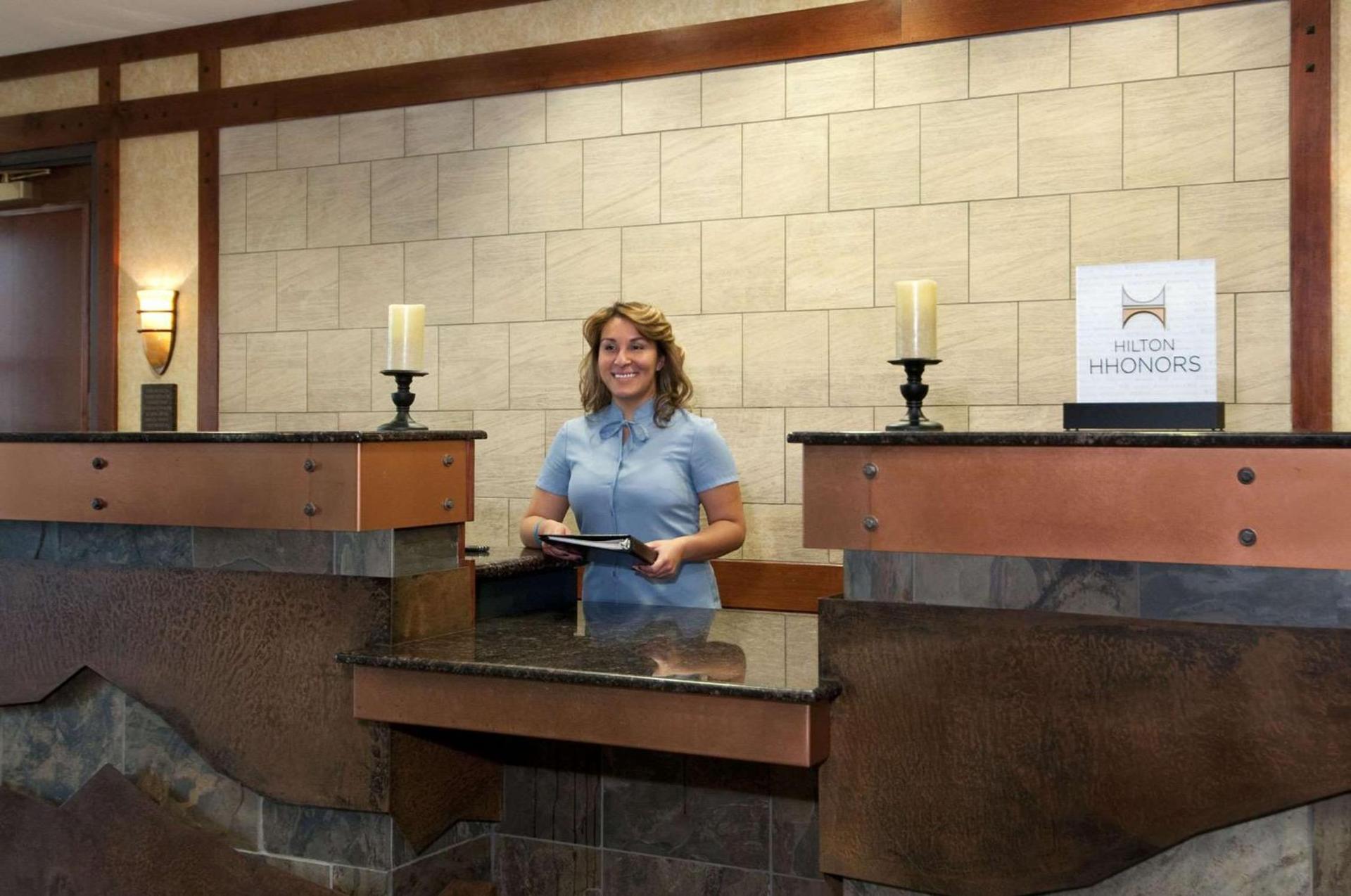 Embassy Suites by Hilton Denver International Airport photo 14