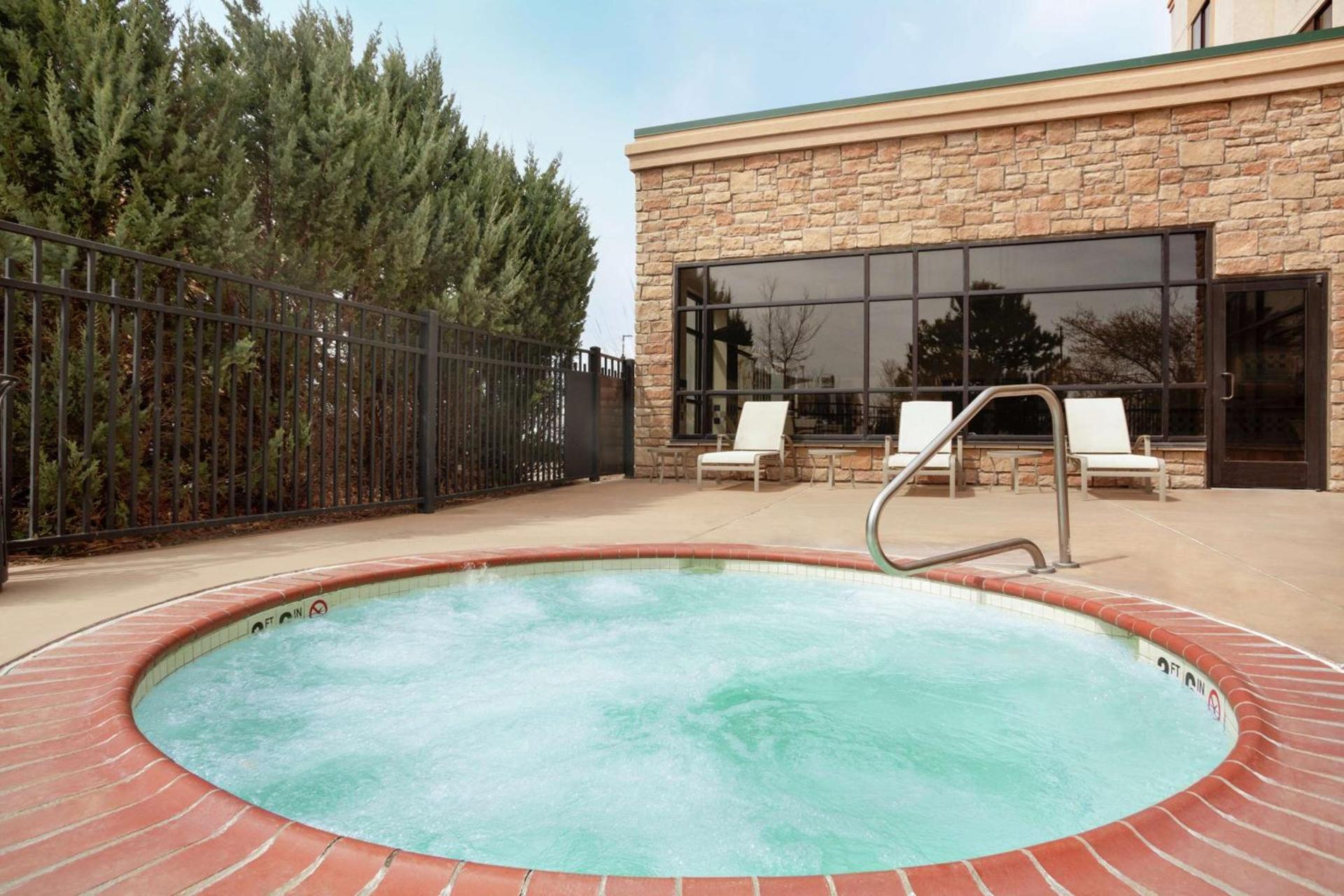 Embassy Suites by Hilton Denver International Airport photo 59
