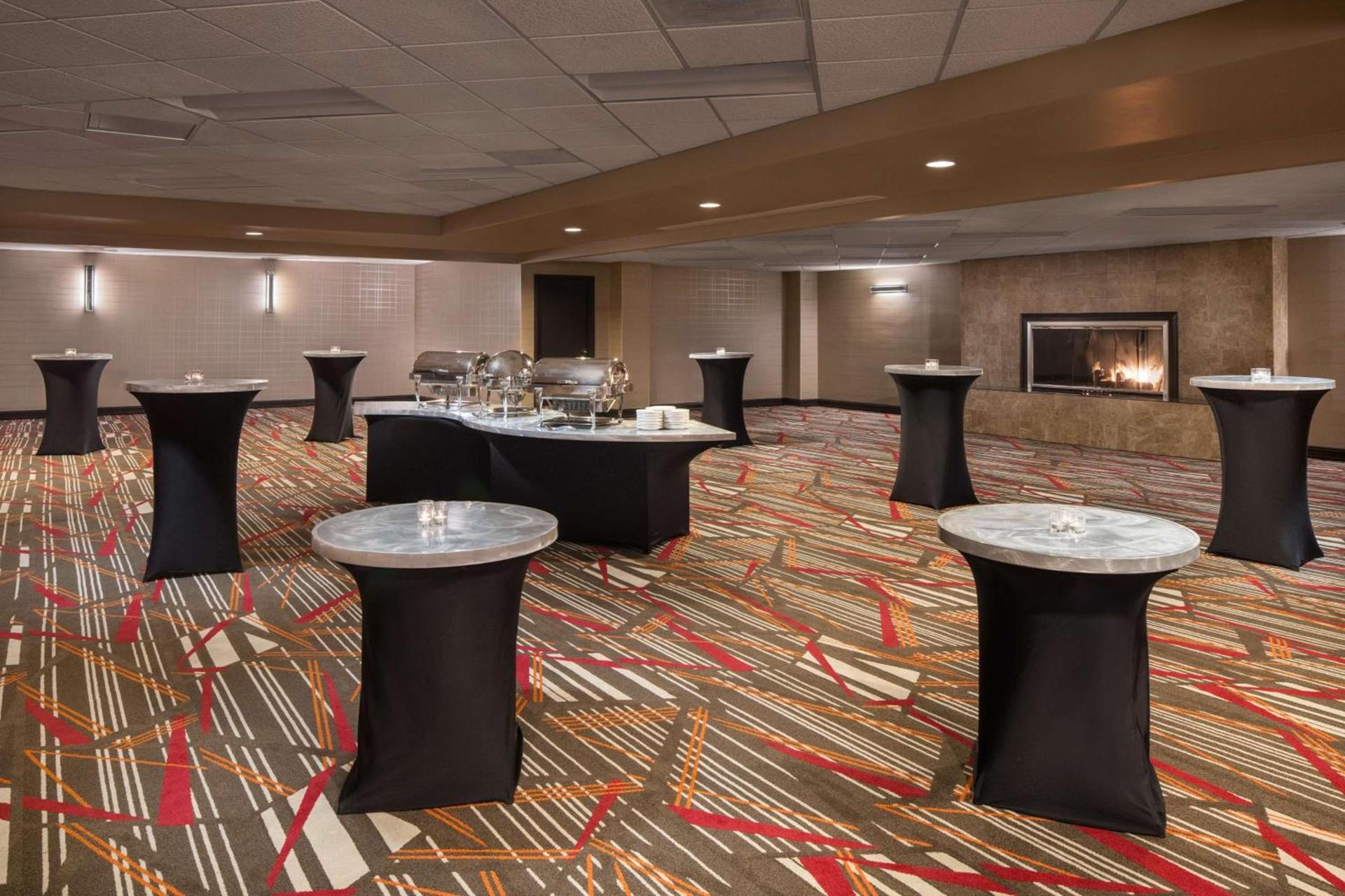 DoubleTree by Hilton Denver Tech photo 51