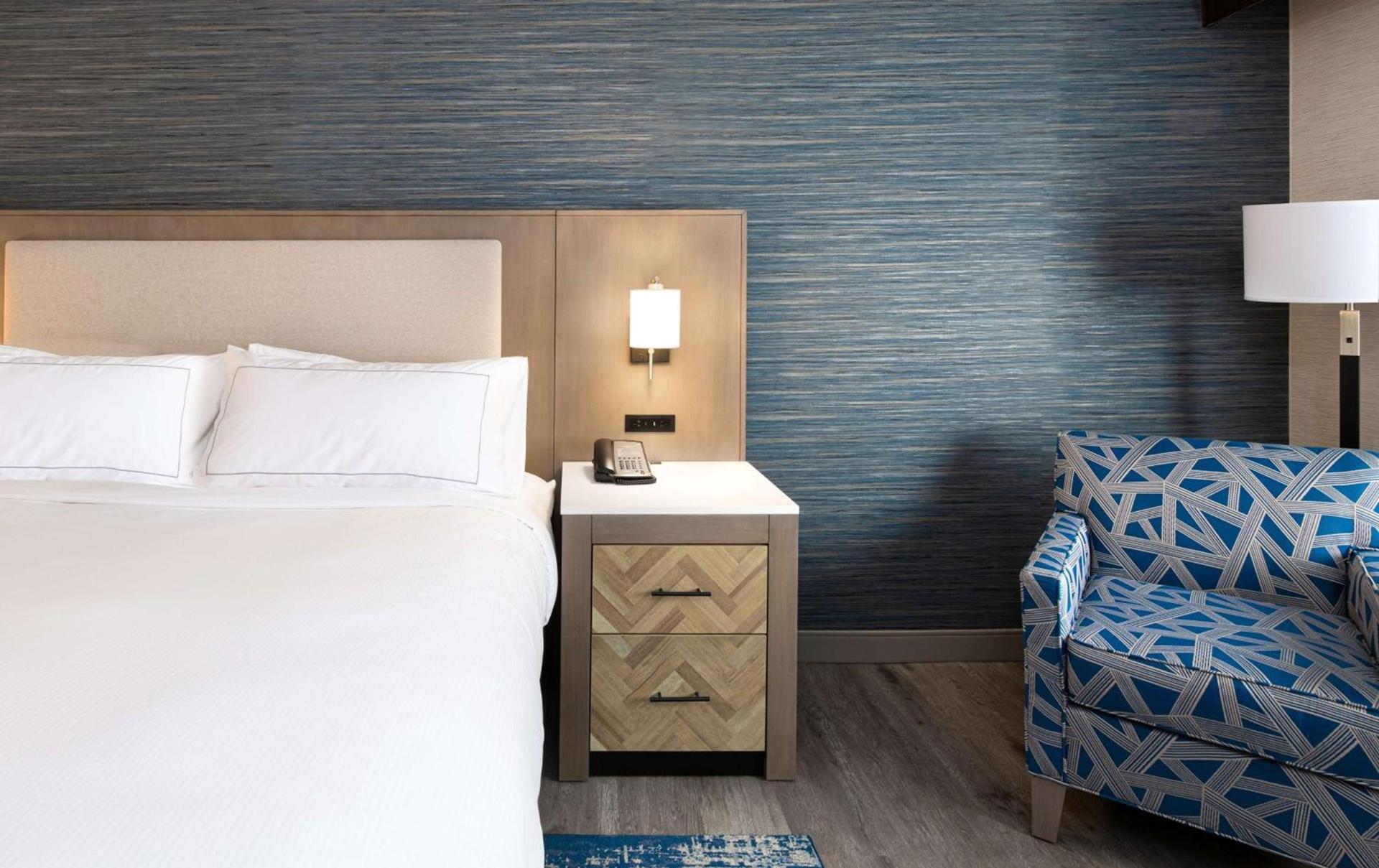 DoubleTree by Hilton Hotel Denver - Thornton photo 26
