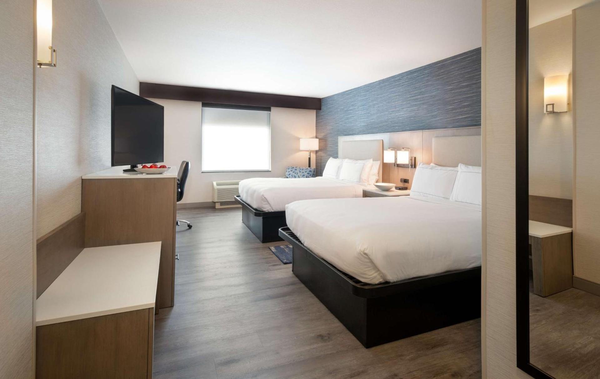 DoubleTree by Hilton Hotel Denver - Thornton photo 32