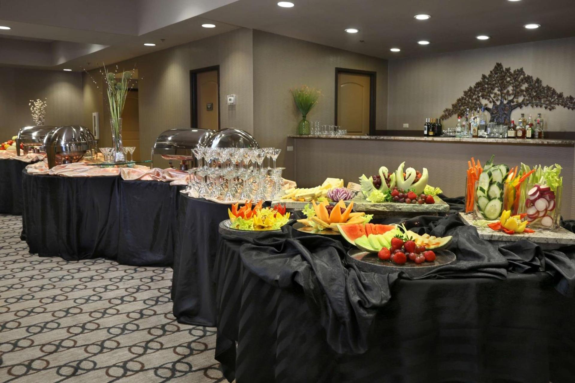 DoubleTree by Hilton Hotel Denver - Thornton photo 35