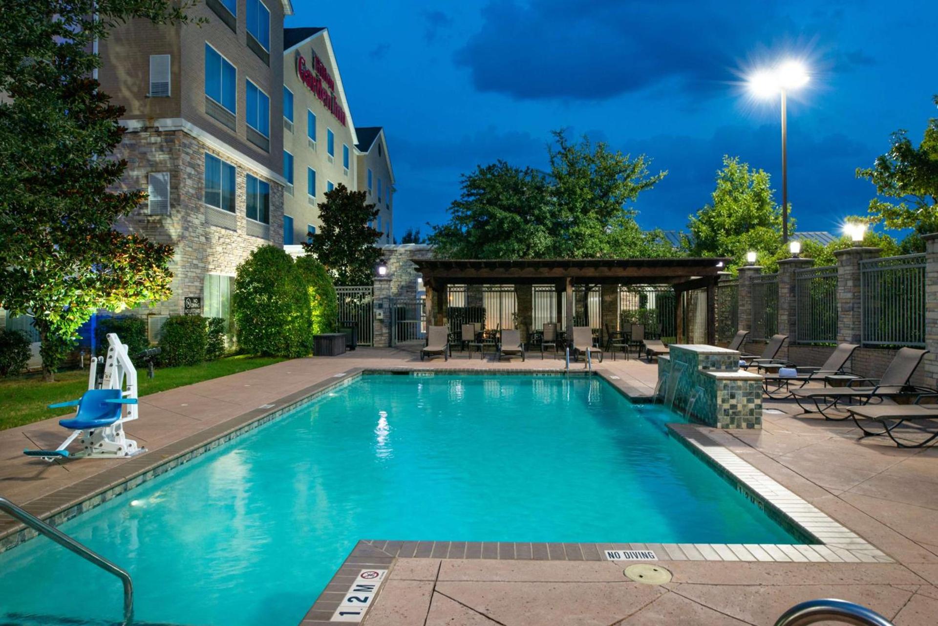 Hilton Garden Inn Denton photo 12