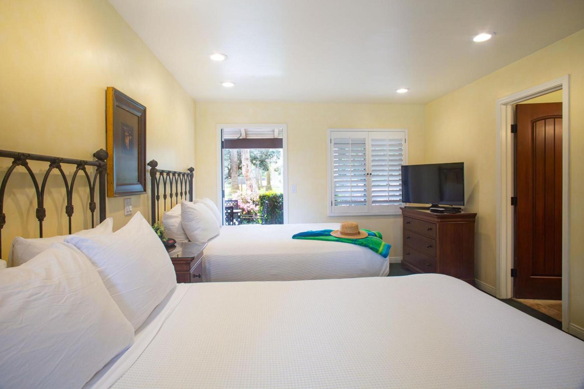 Castillo Inn at the Beach photo 11