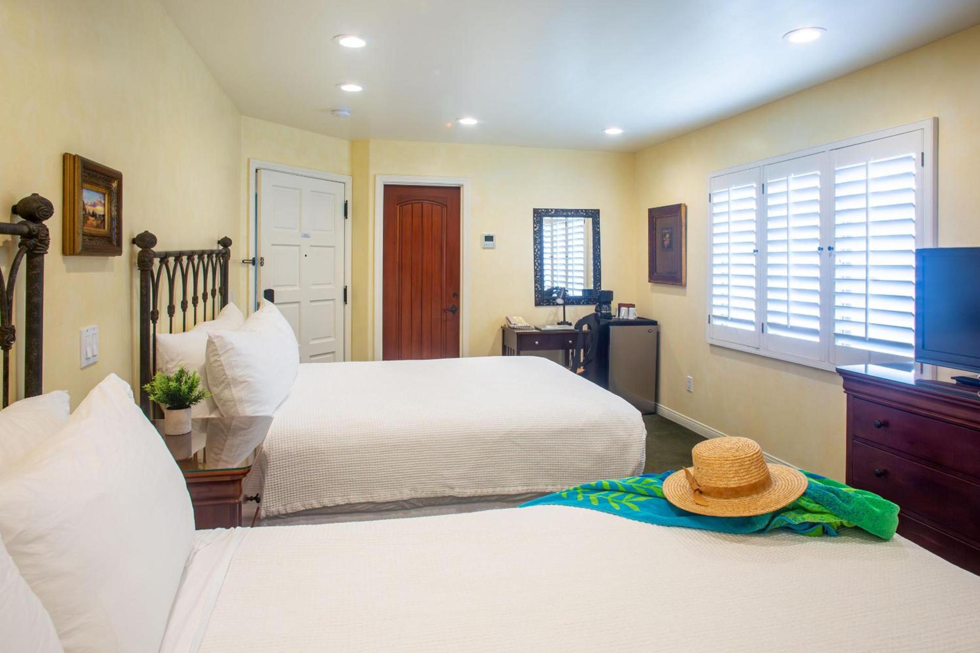 Castillo Inn at the Beach photo 6