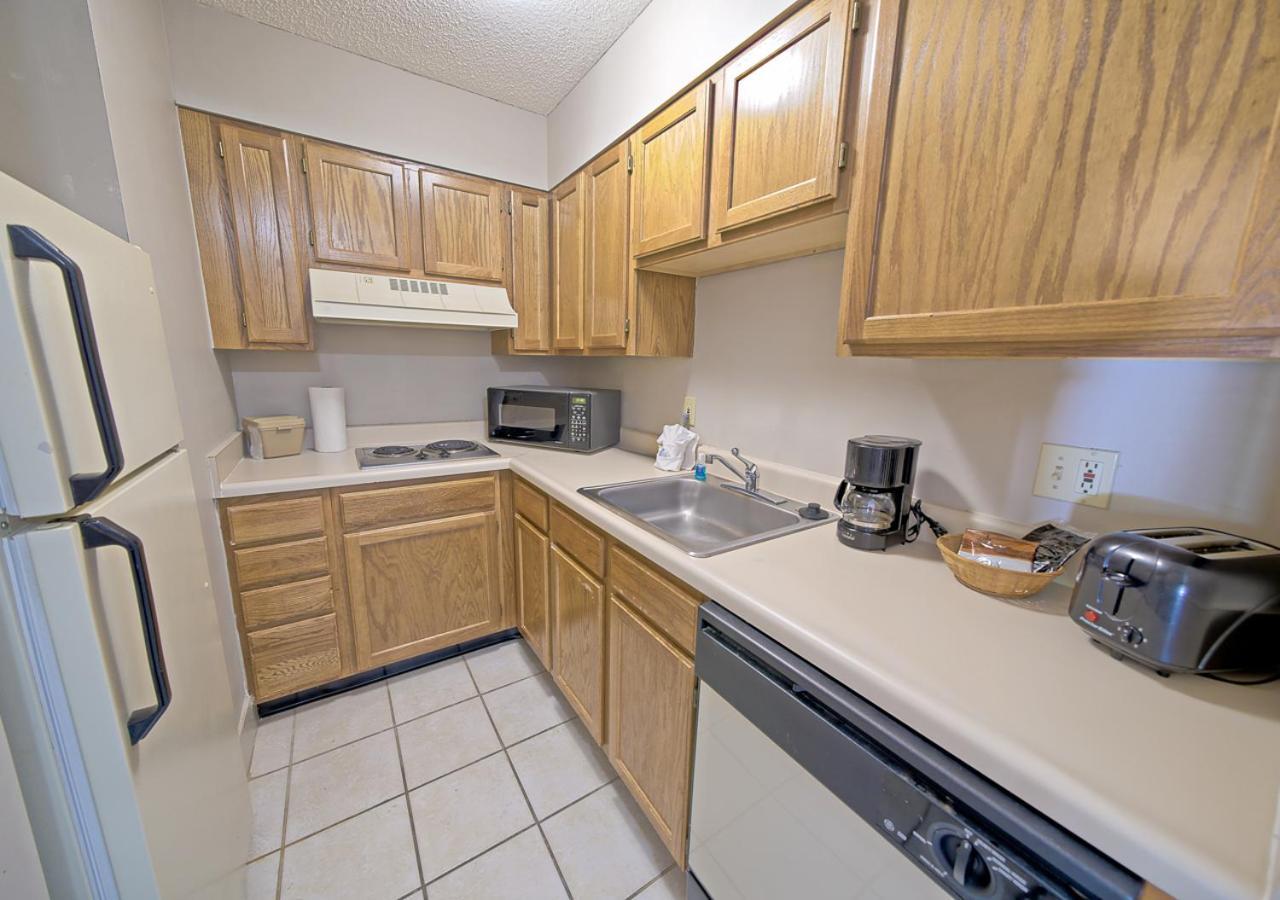 All Season Suites photo 60