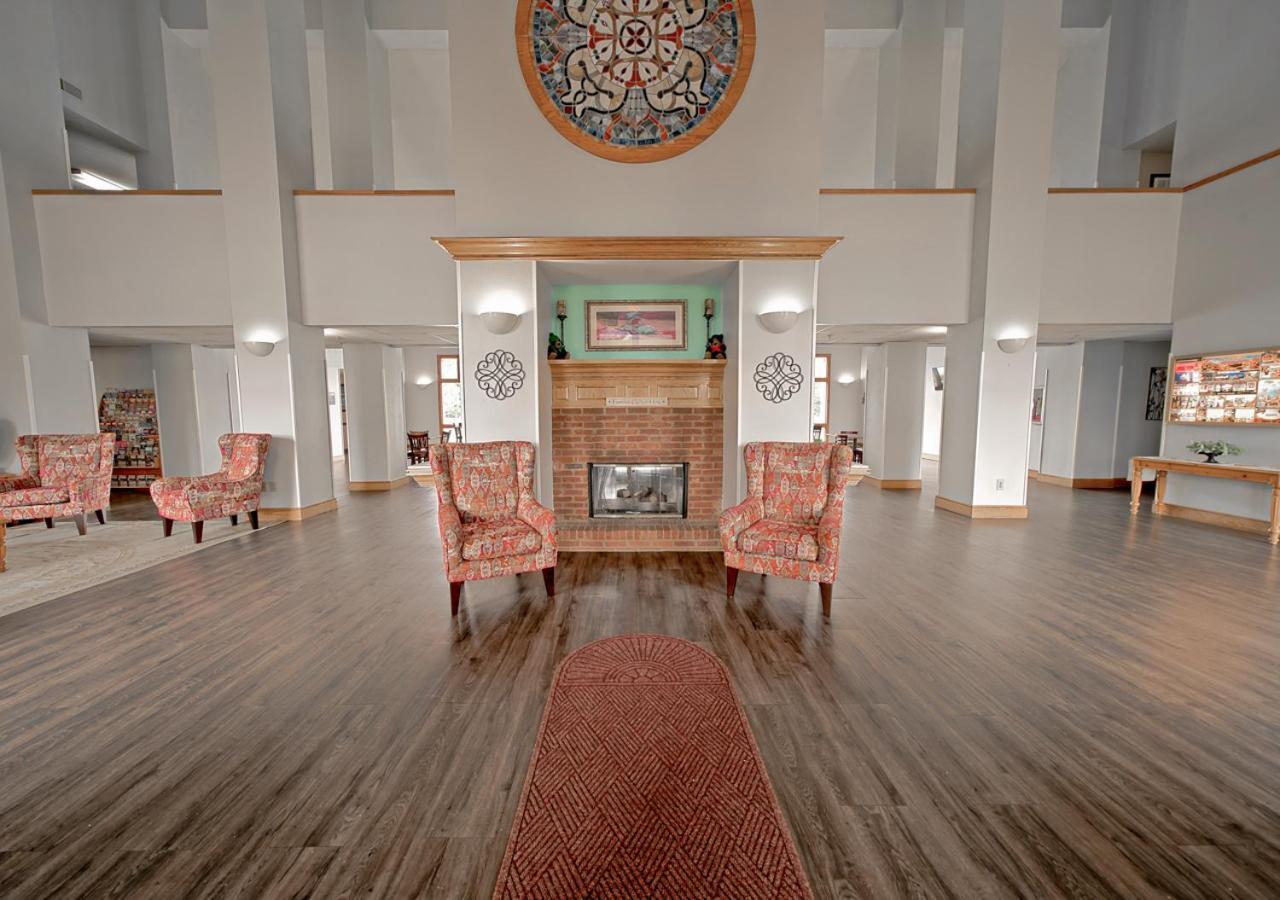 All Season Suites photo 9
