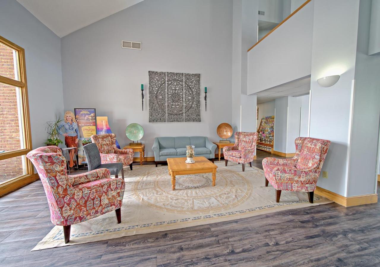 All Season Suites photo 2