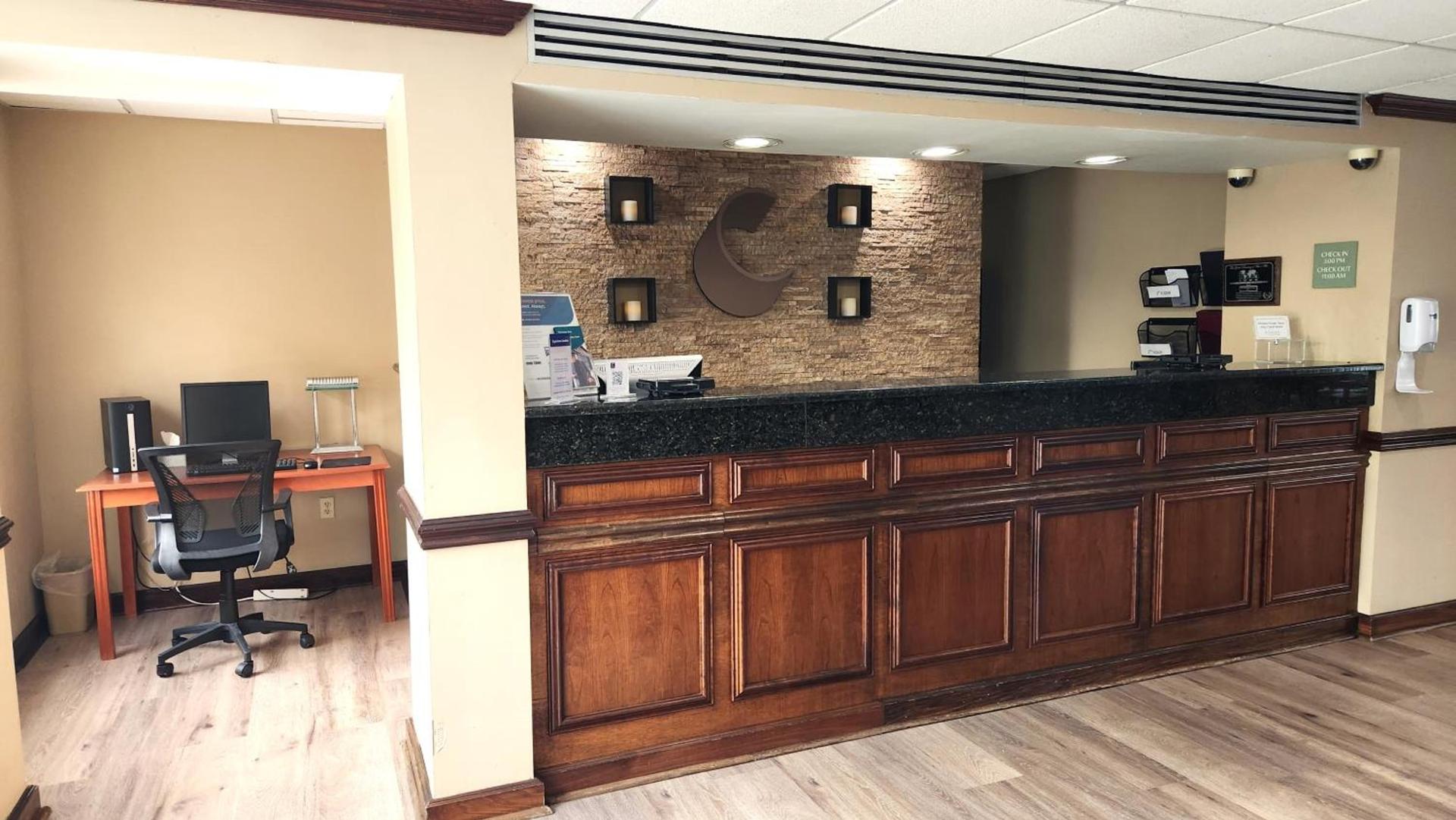 Comfort Inn & Suites Mount Pocono photo 36