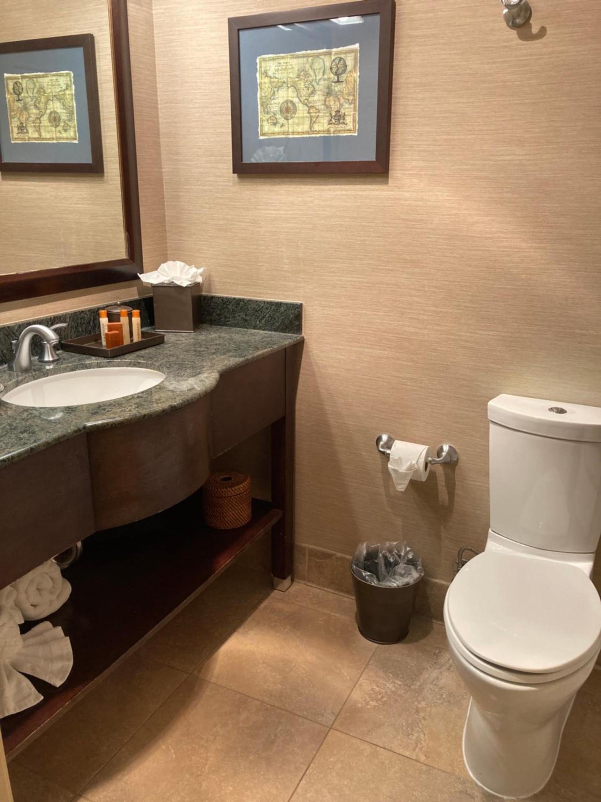 Blue Dolphin Inn photo 42