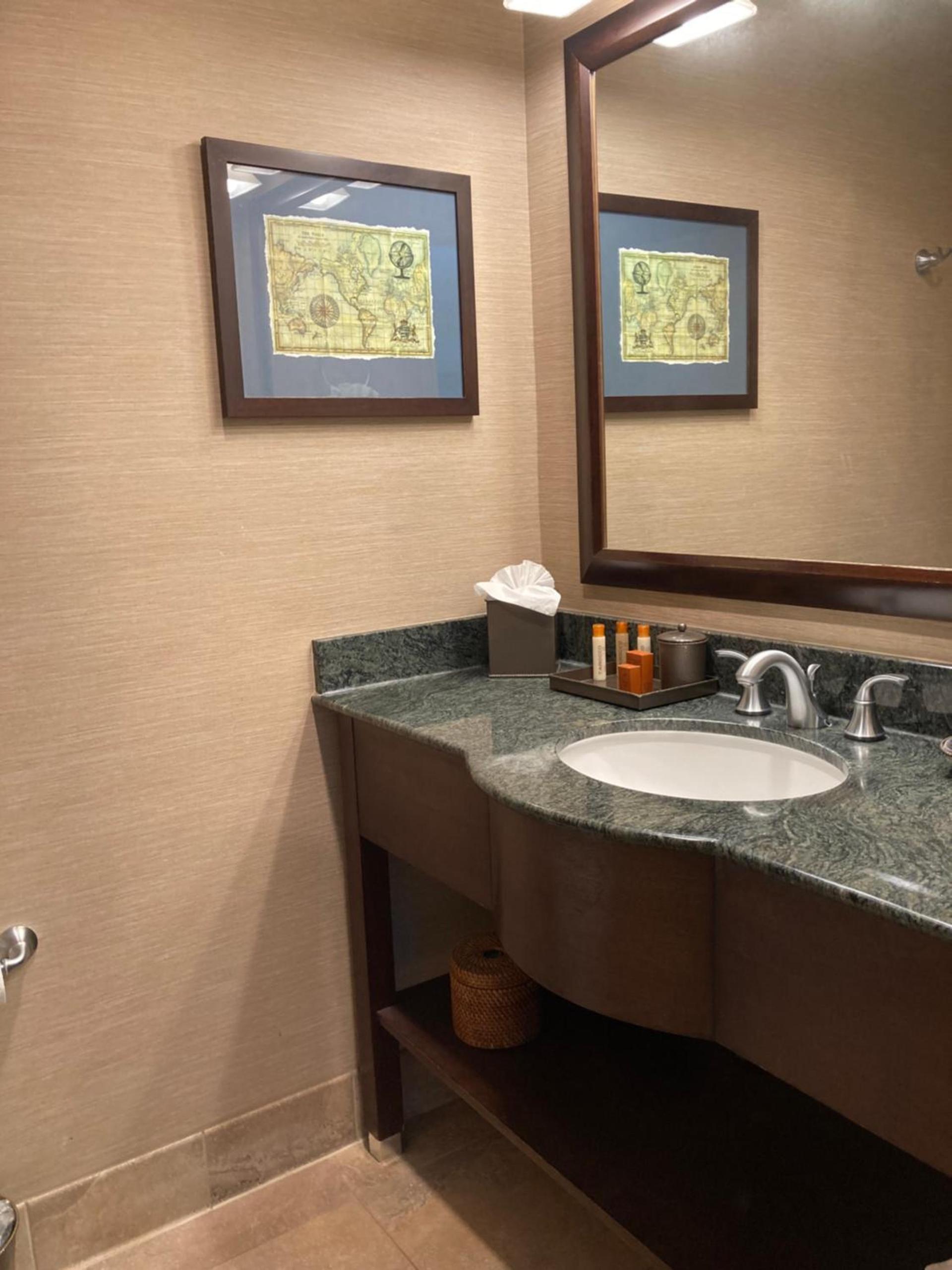 Blue Dolphin Inn photo 46
