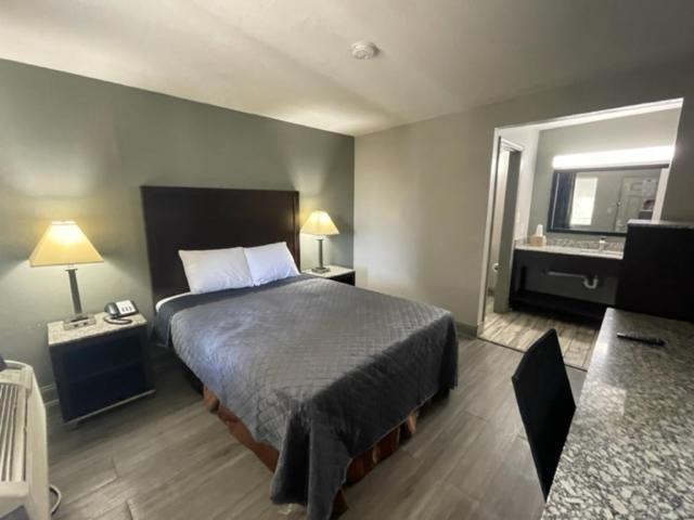 Western Inn Marietta photo 3