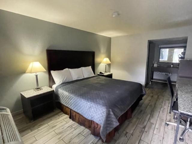 Western Inn Marietta photo 10