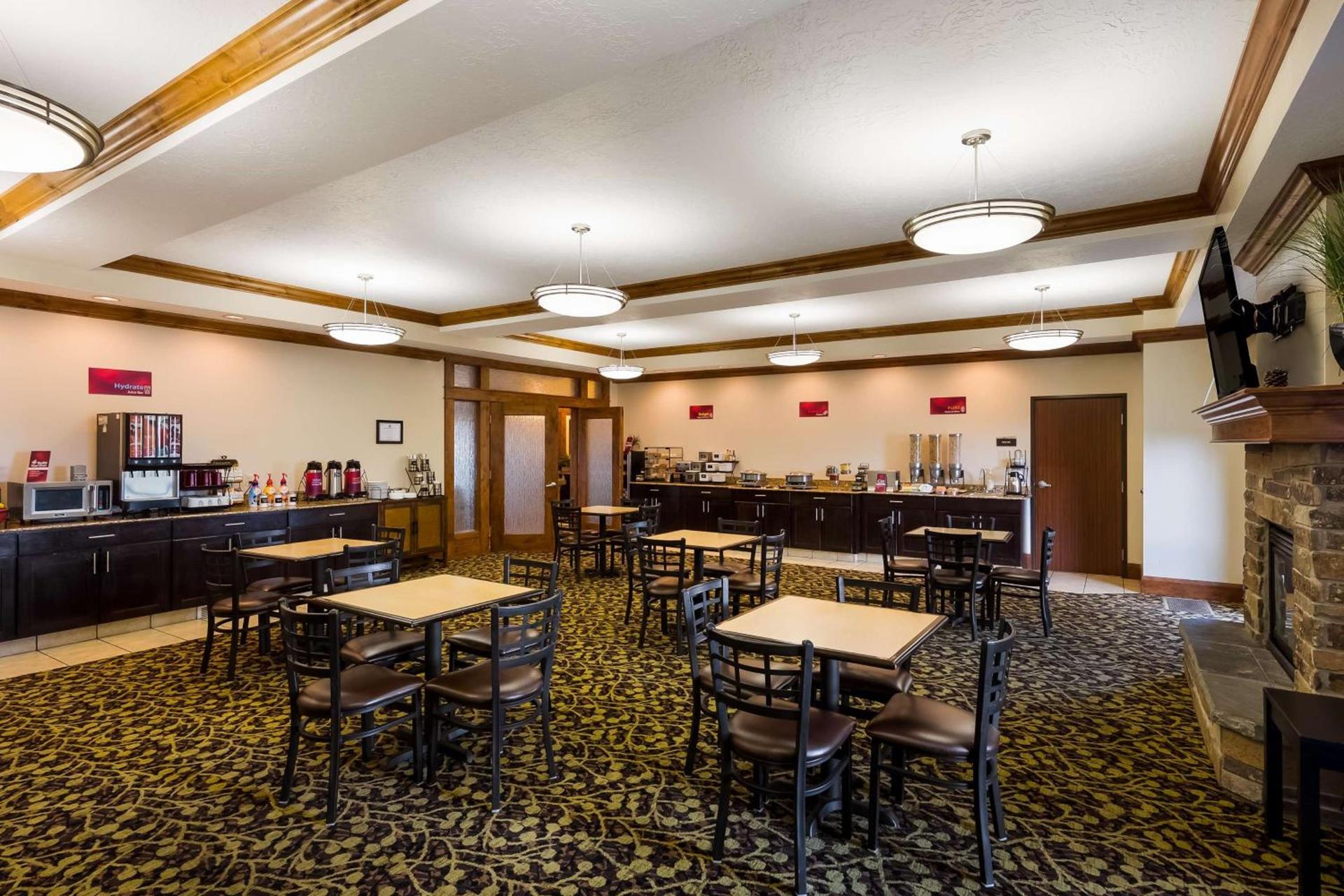Best Western Plus Landmark Hotel photo 4