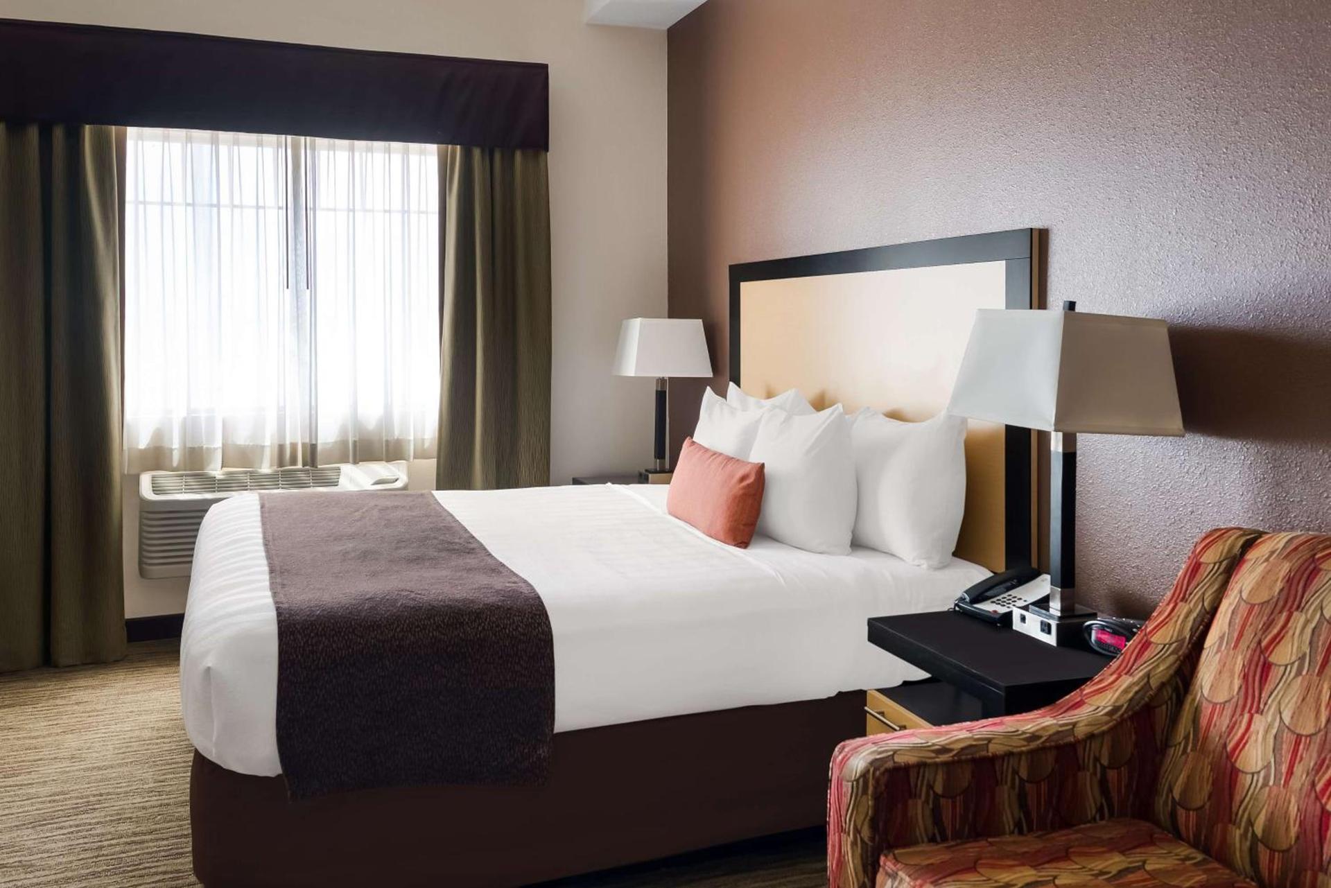 Best Western Plus Landmark Hotel photo 11