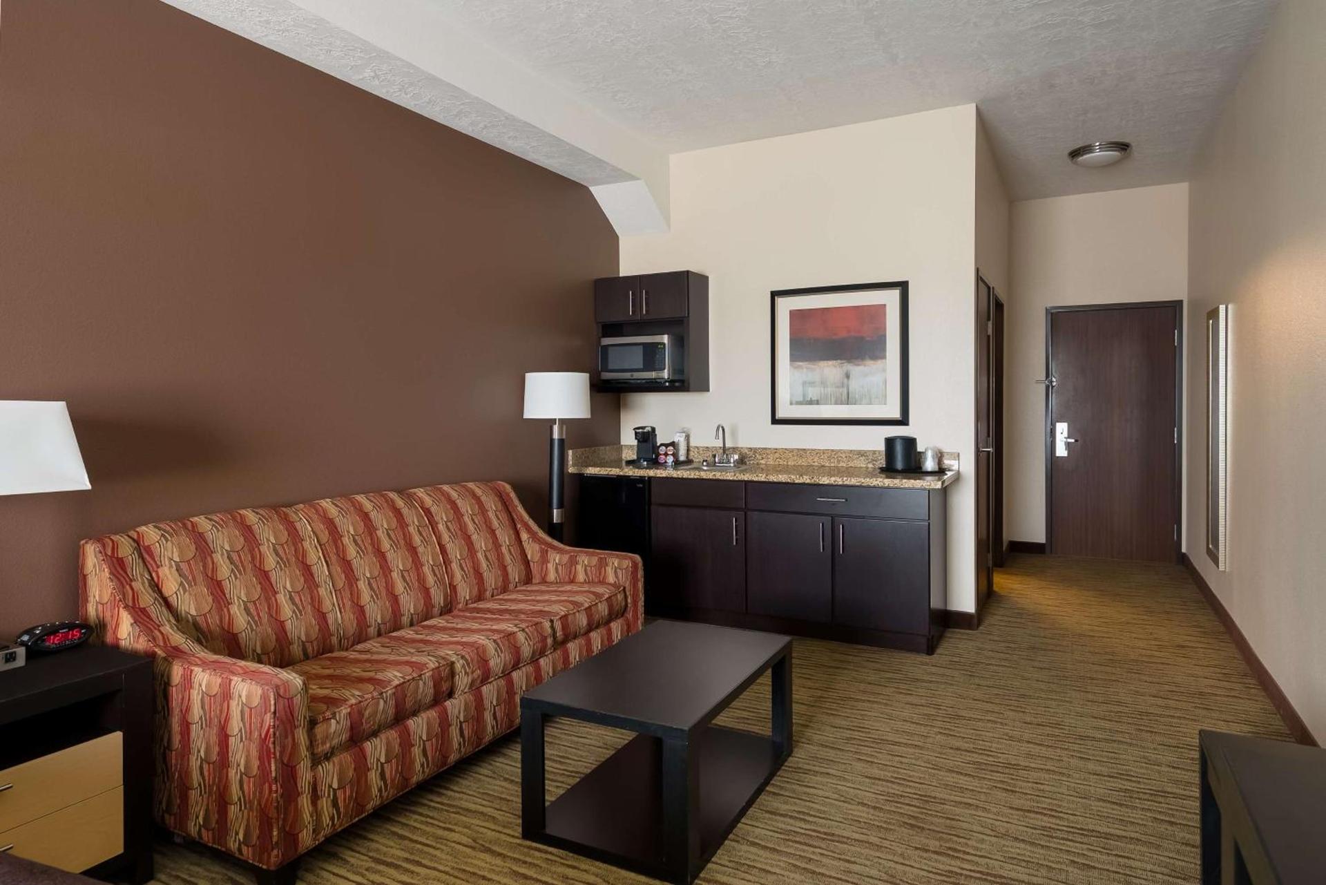 Best Western Plus Landmark Hotel photo 13