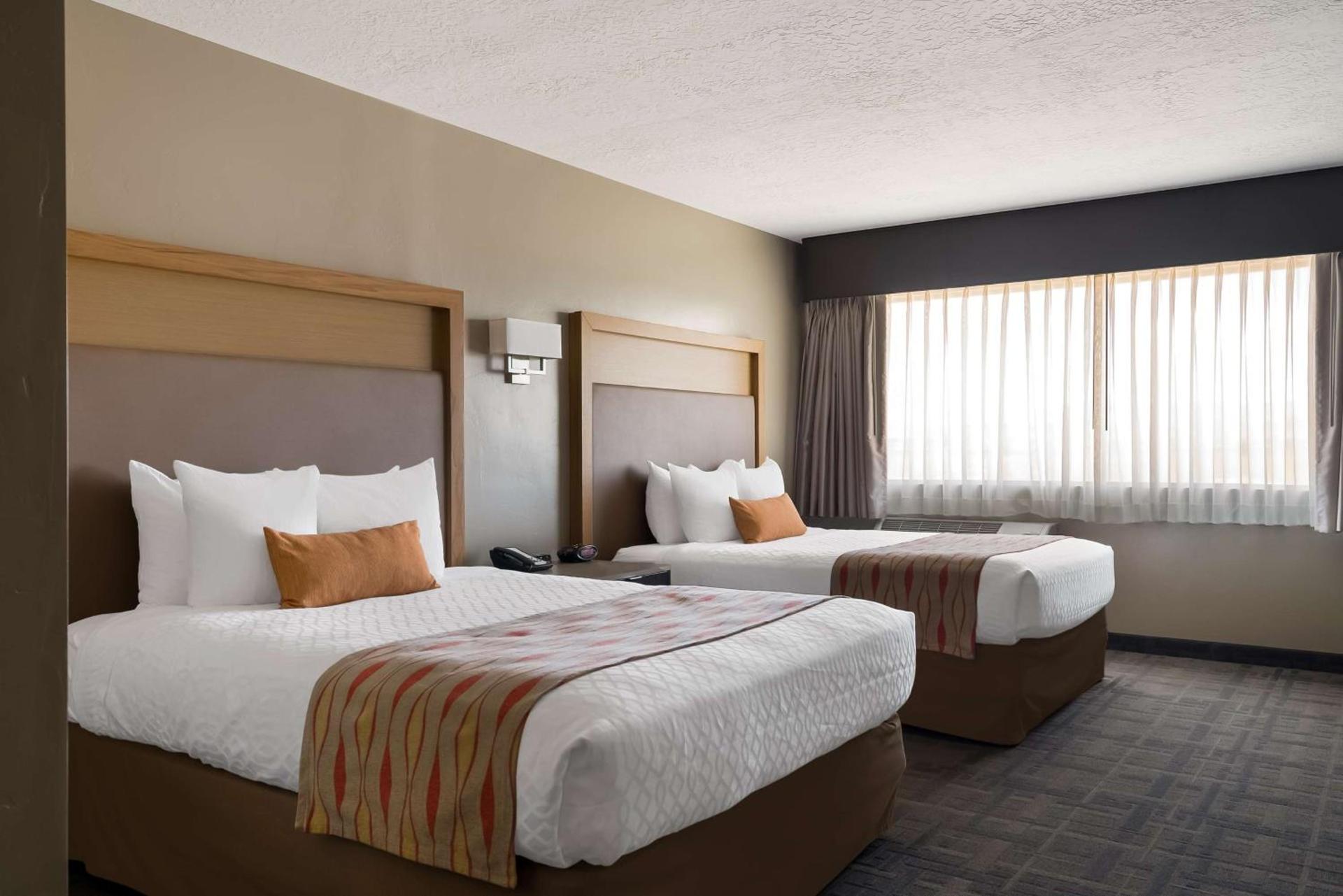Best Western Plus Landmark Hotel photo 21