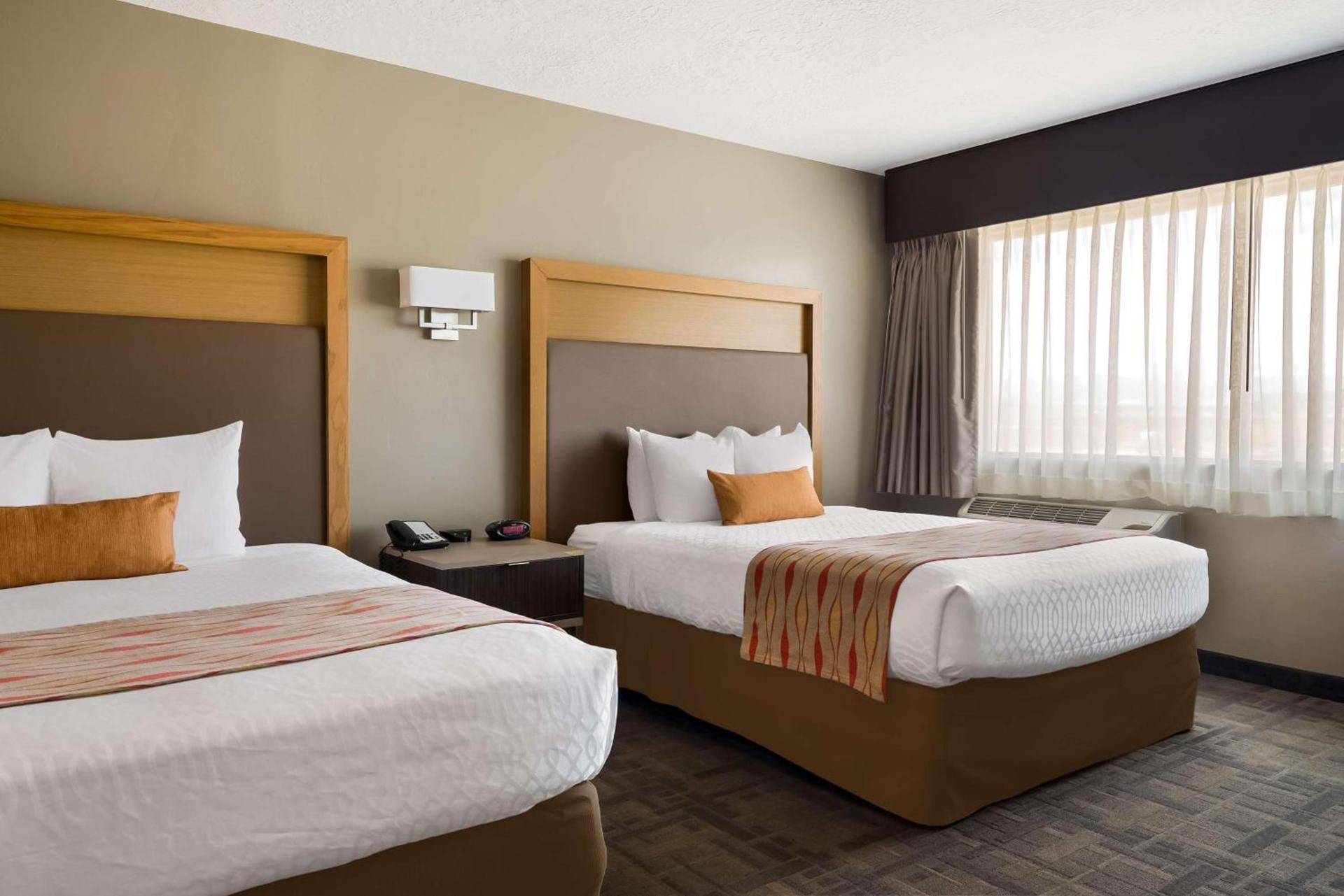 Best Western Plus Landmark Hotel photo 24