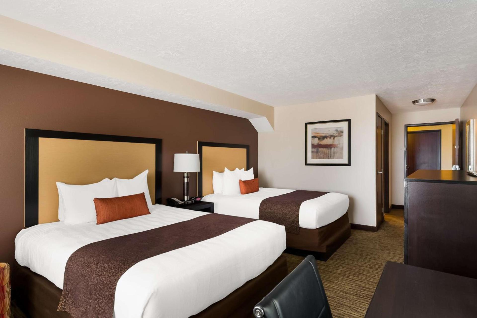 Best Western Plus Landmark Hotel photo 26