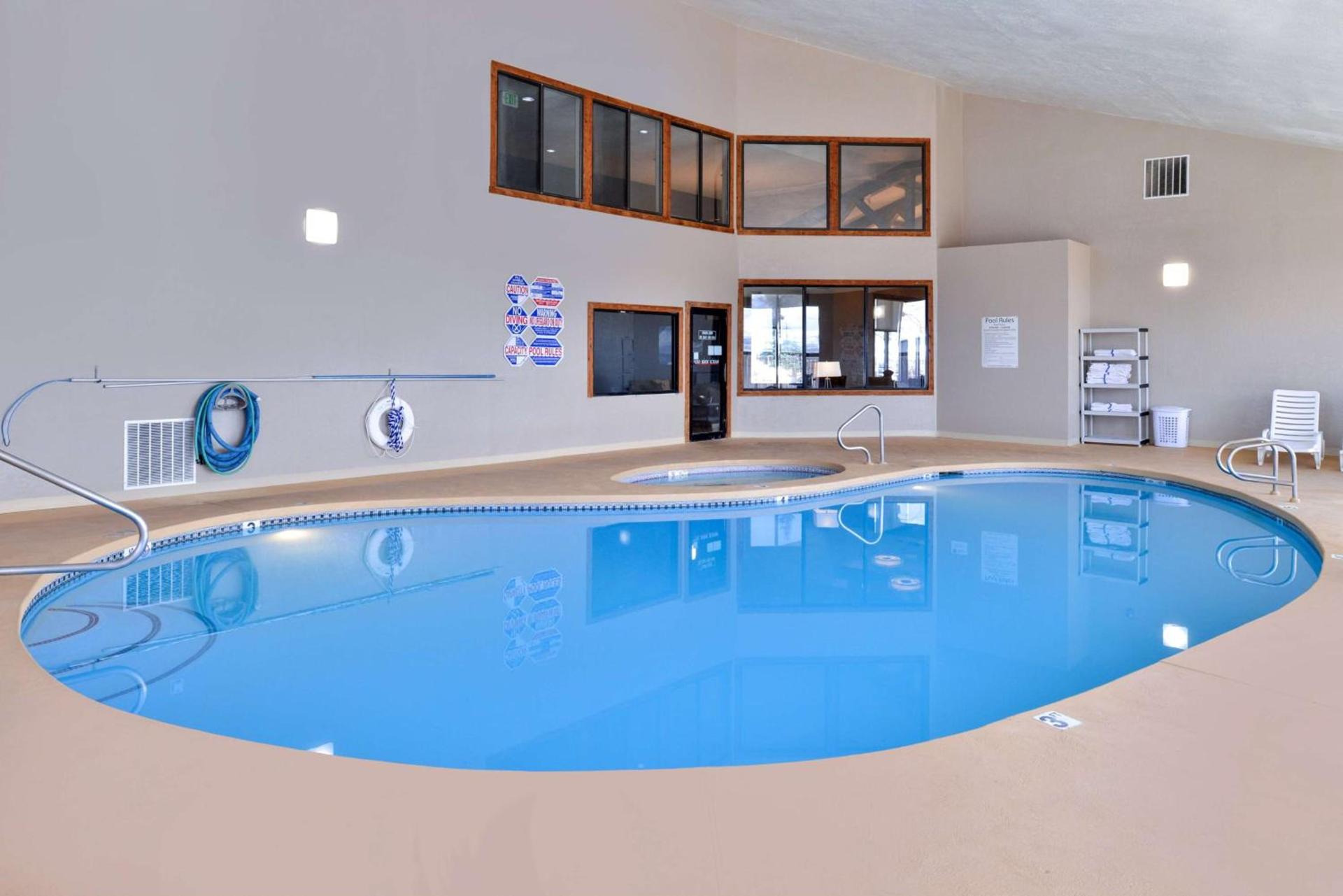 Wingate by Wyndham Beaver I-15 photo 15