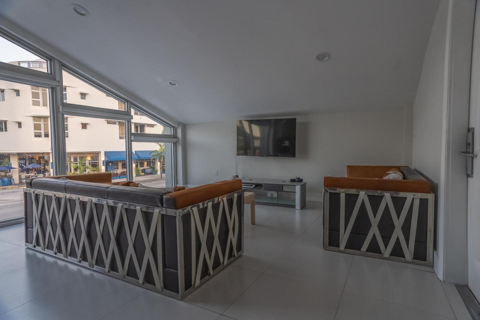 The Biscayne Hotel photo 12