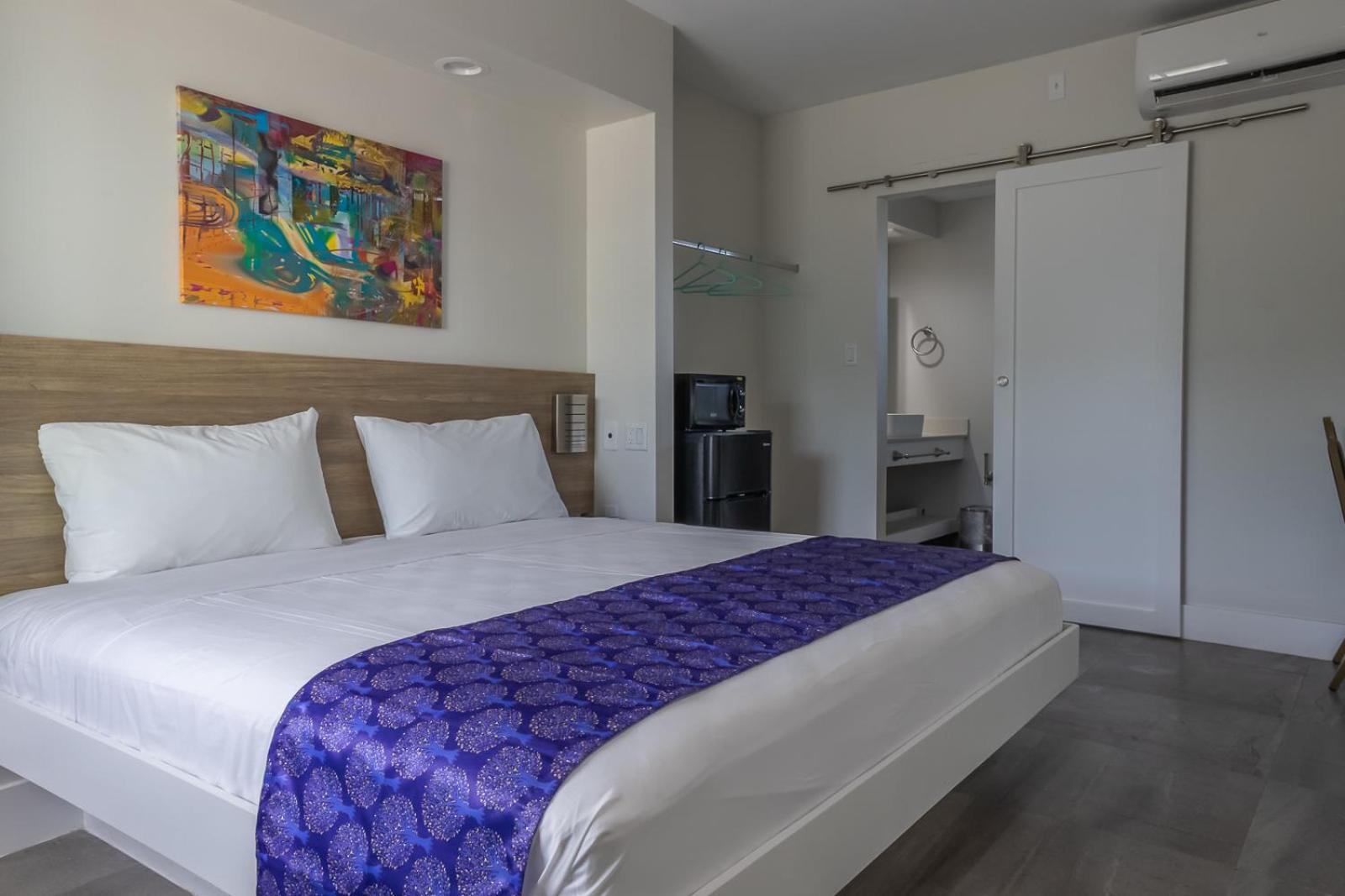 The Biscayne Hotel photo 2