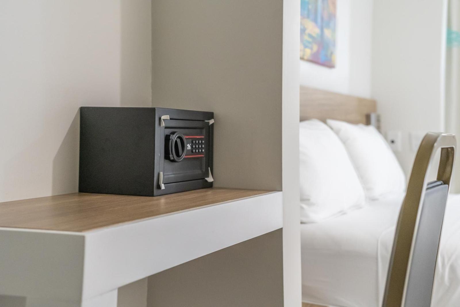 The Biscayne Hotel photo 26