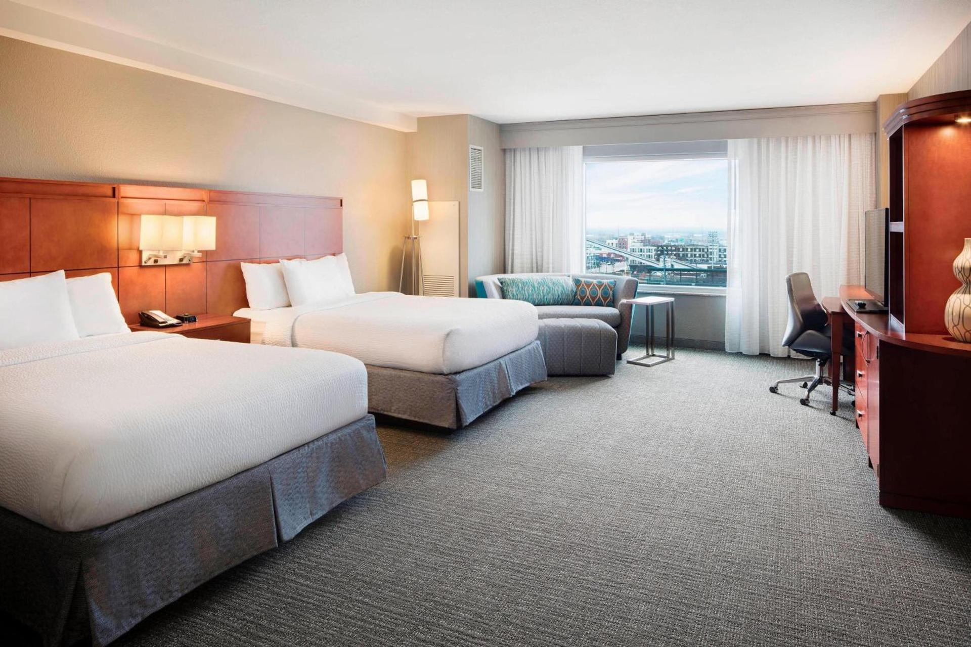 Courtyard by Marriott Indianapolis Downtown photo 10
