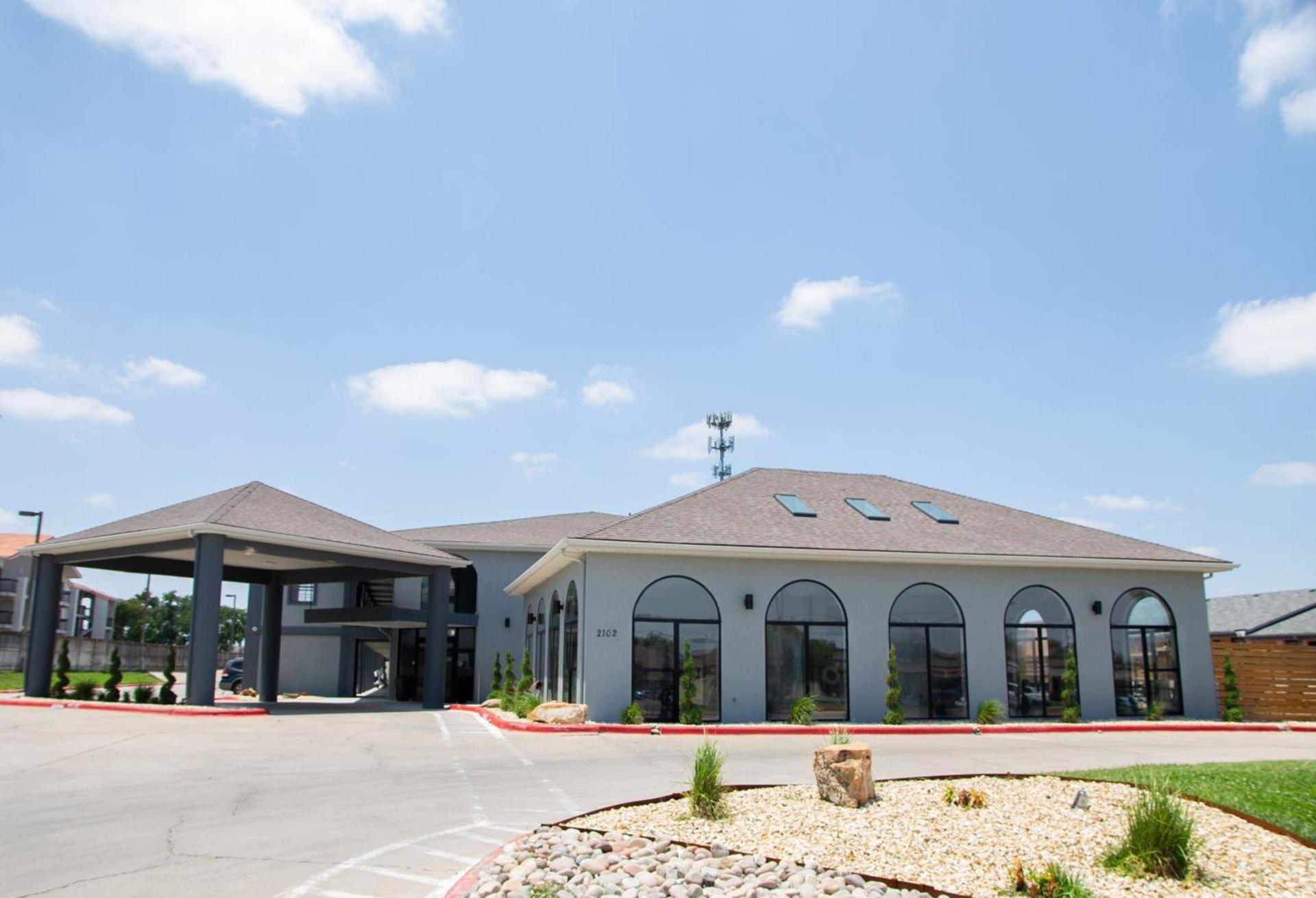 Days Inn by Wyndham Amarillo - Medical Center photo 34