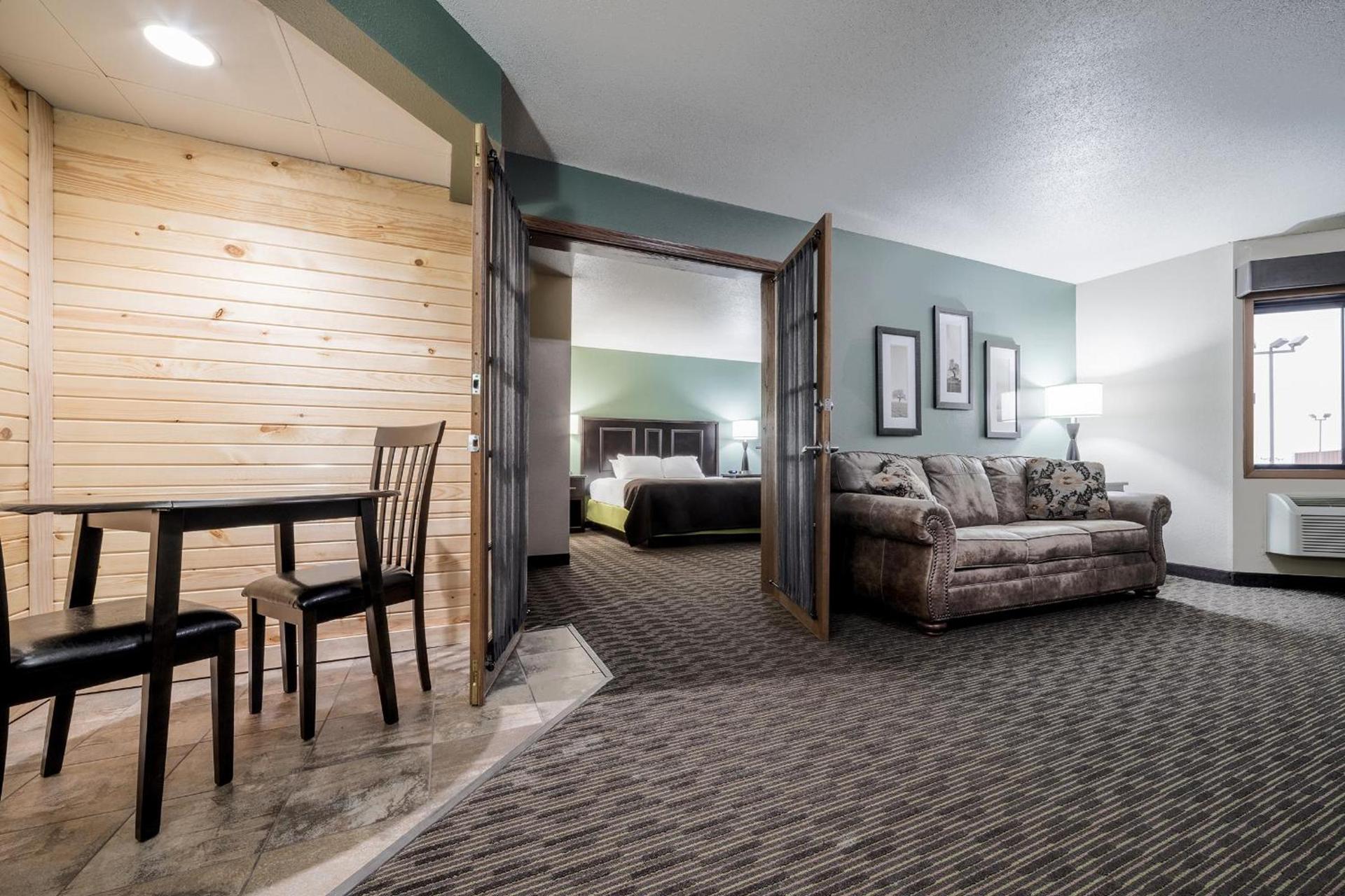 AmericInn by Wyndham West Salem photo 14