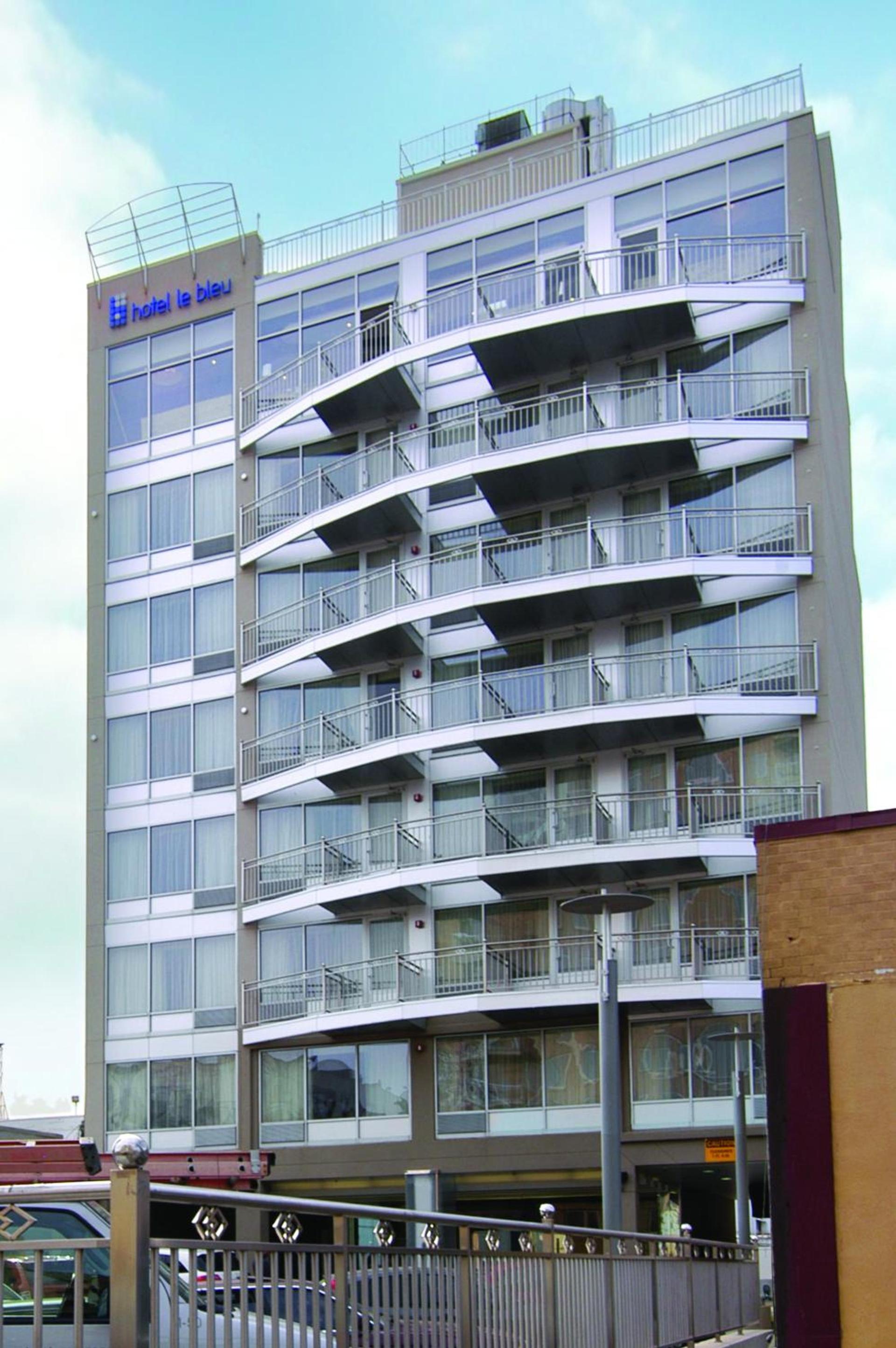 Hotel Le Bleu photo 1