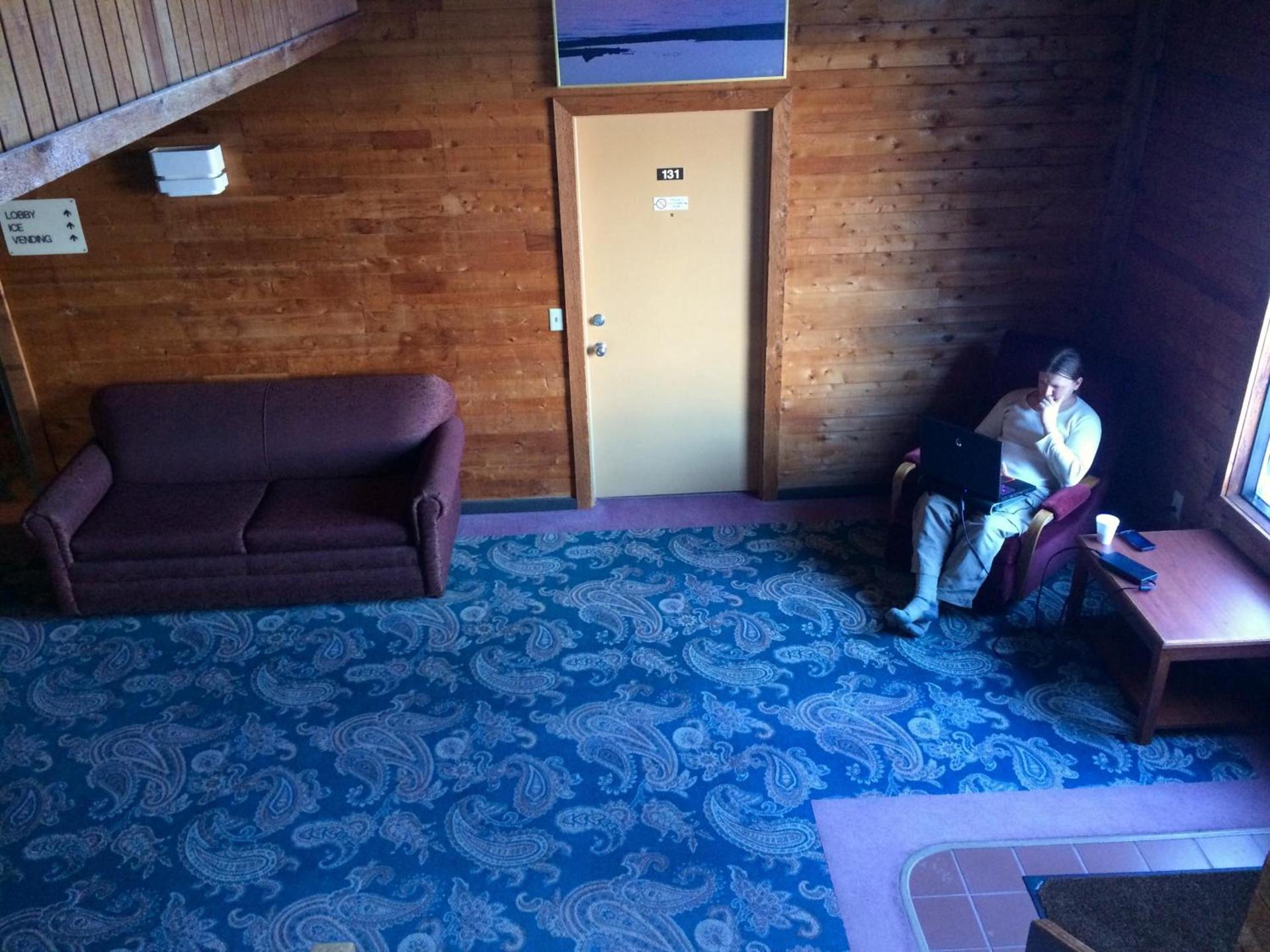 Cedar Motor Inn photo 62