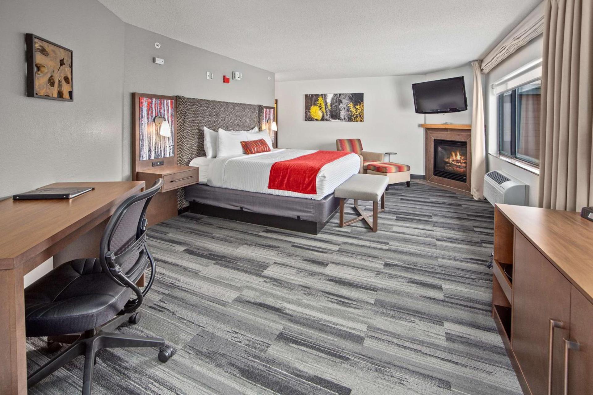 Best Western Plus McCall Lodge and Suites photo 3