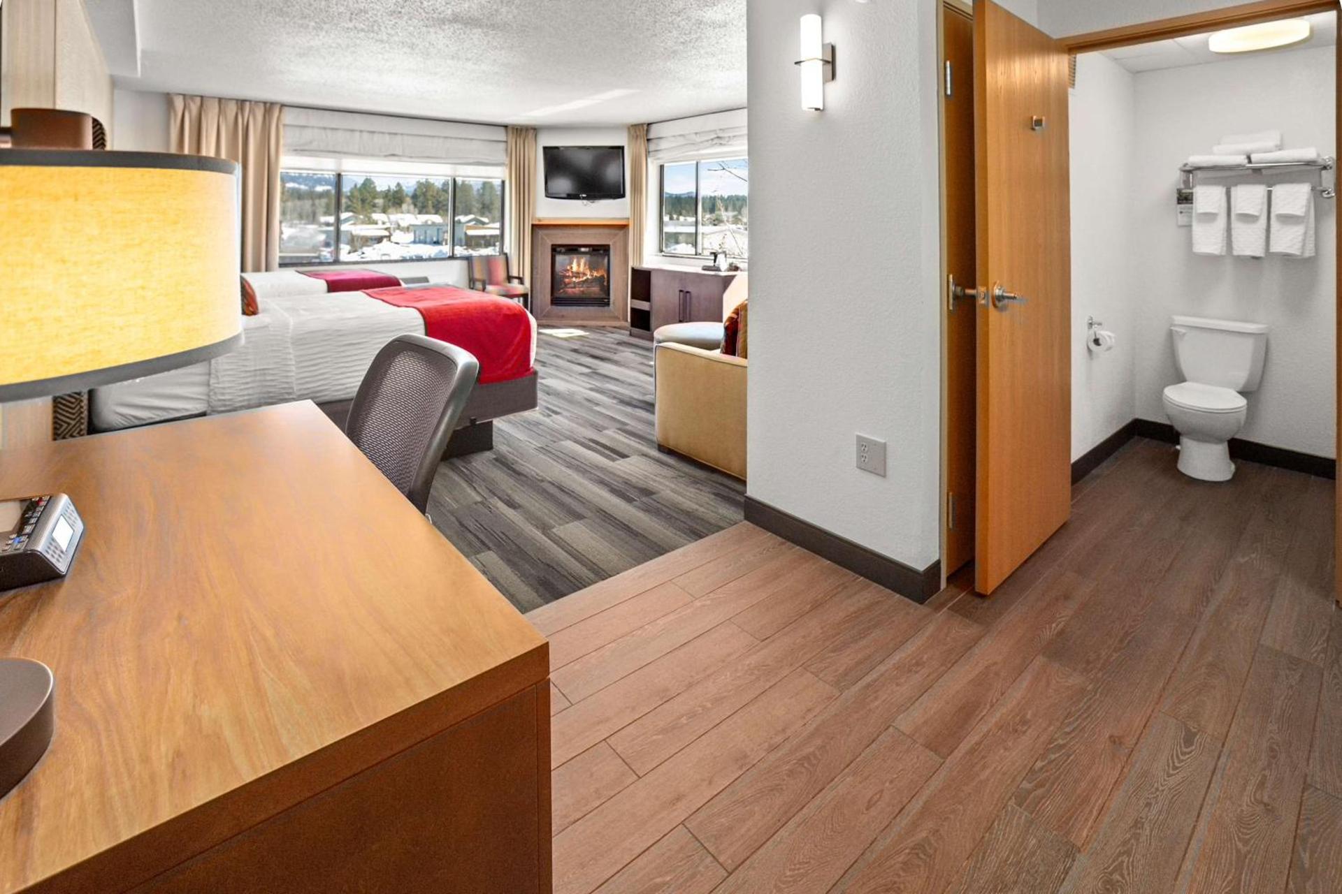 Best Western Plus McCall Lodge and Suites photo 36