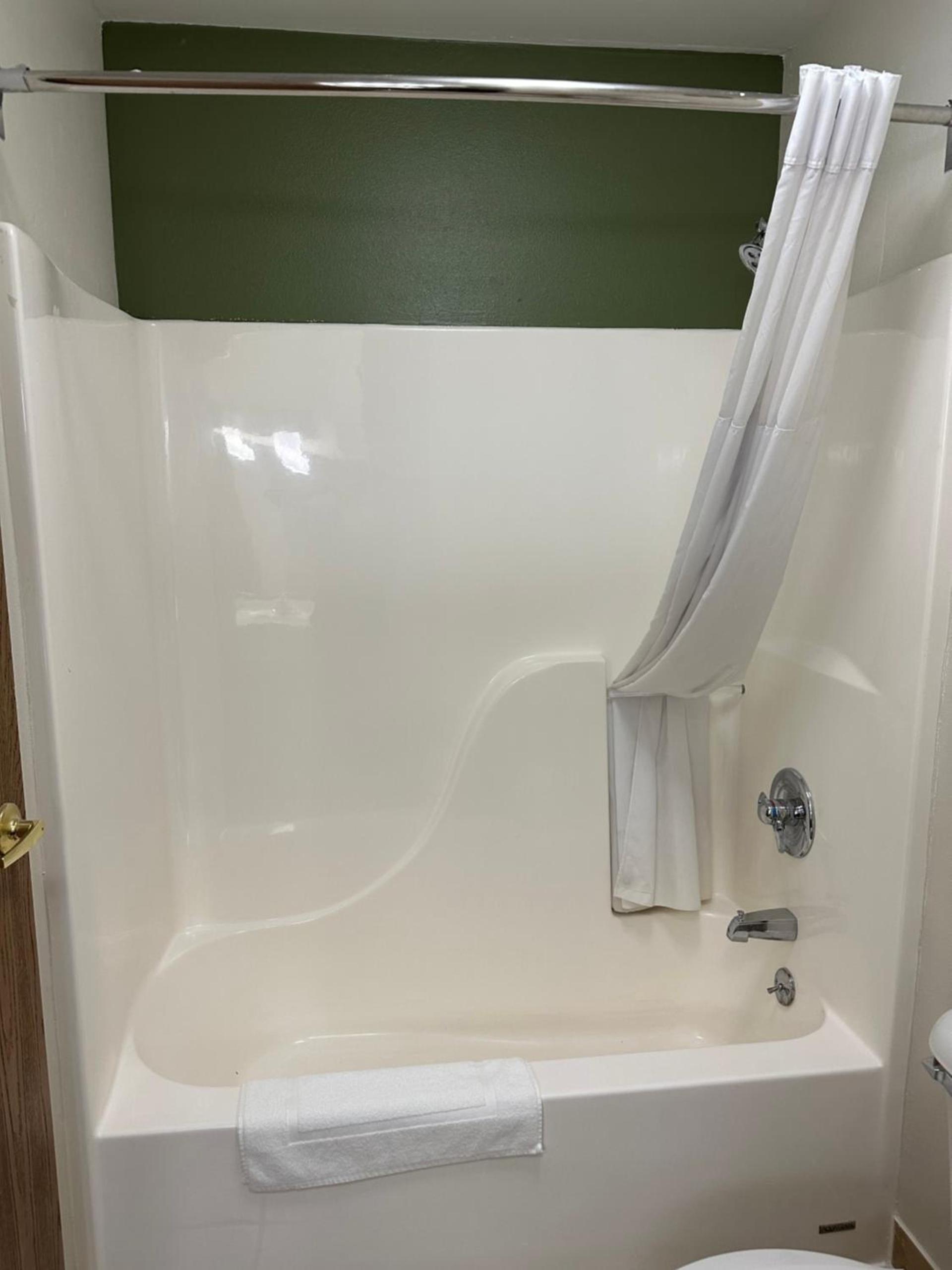 Sleep Inn & Suites - Oxford - University Area photo 21